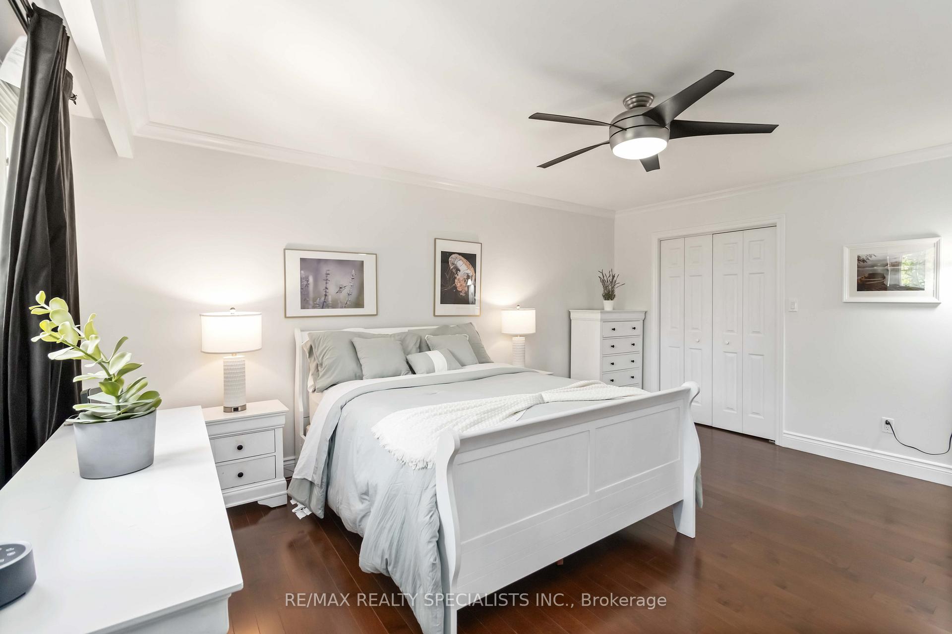 Photo 15 of 2441 Nikanna Road, Mississauga, Erindale — HOMEH