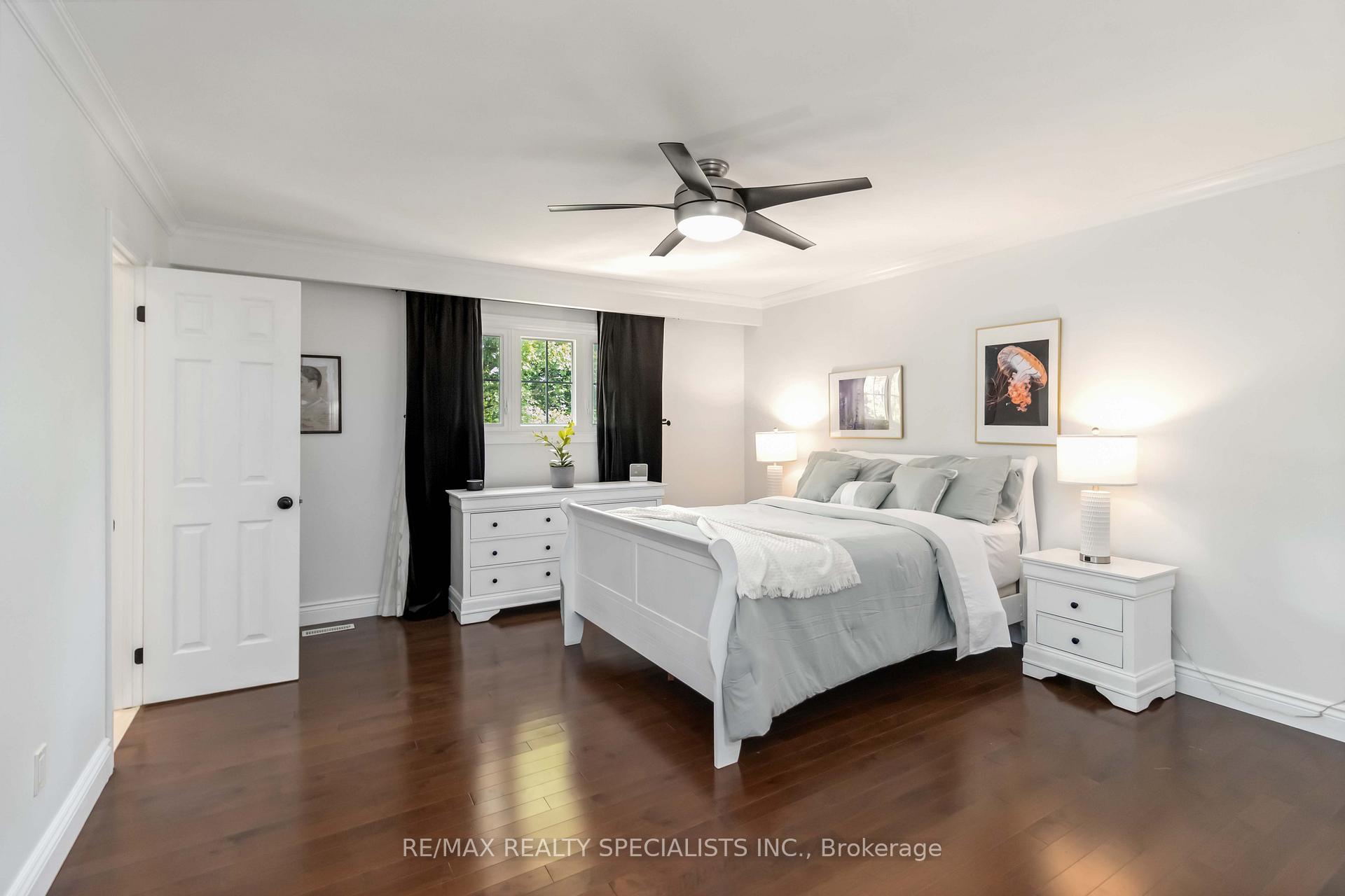 Photo 16 of 2441 Nikanna Road, Mississauga, Erindale — HOMEH