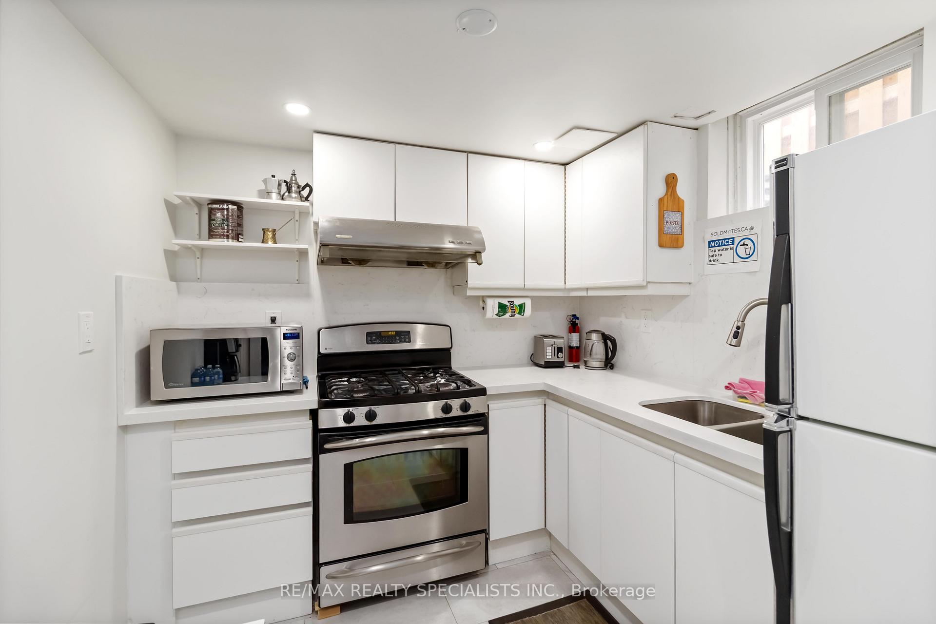 Photo 33 of 2441 Nikanna Road, Mississauga, Erindale — HOMEH