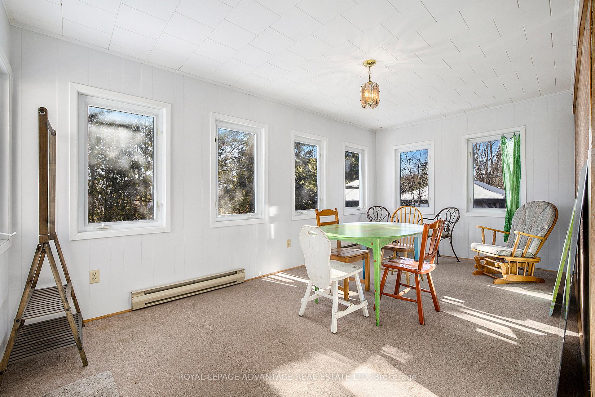 Photo 19 of 18 Mclean Boulevard, Perth — HOMEH