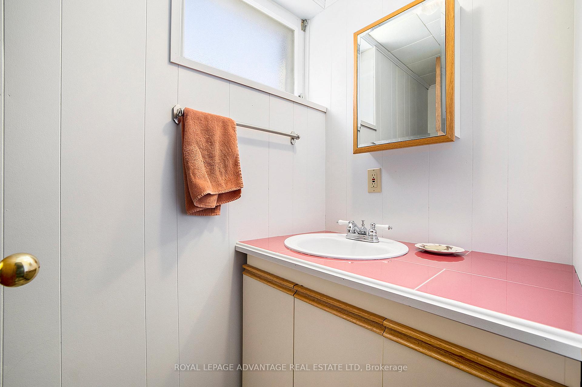 Photo 23 of 18 Mclean Boulevard, Perth — HOMEH