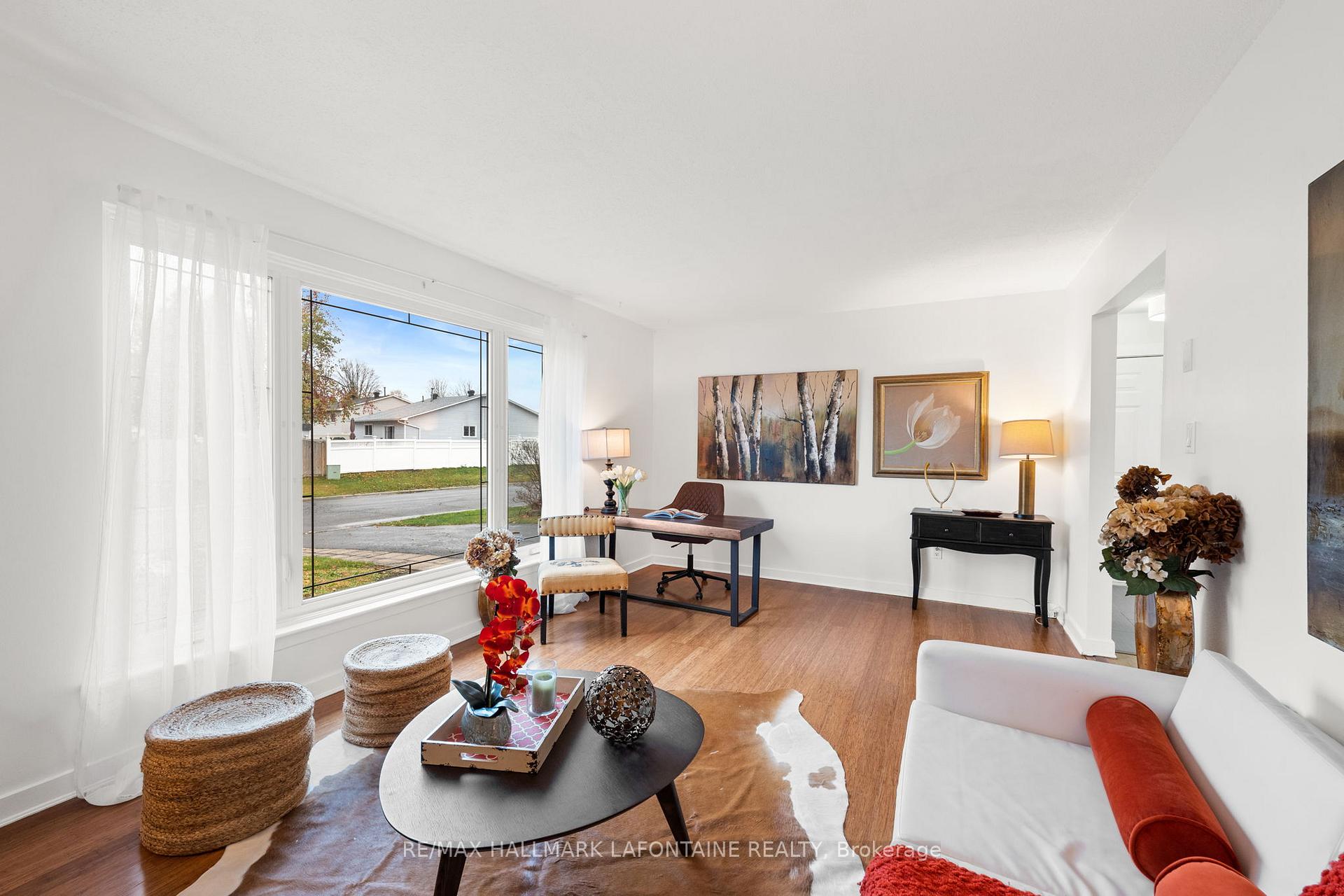 Photo 7 of 303 Mockingbird Drive, Ottawa, Chatelaine Village — HOMEH