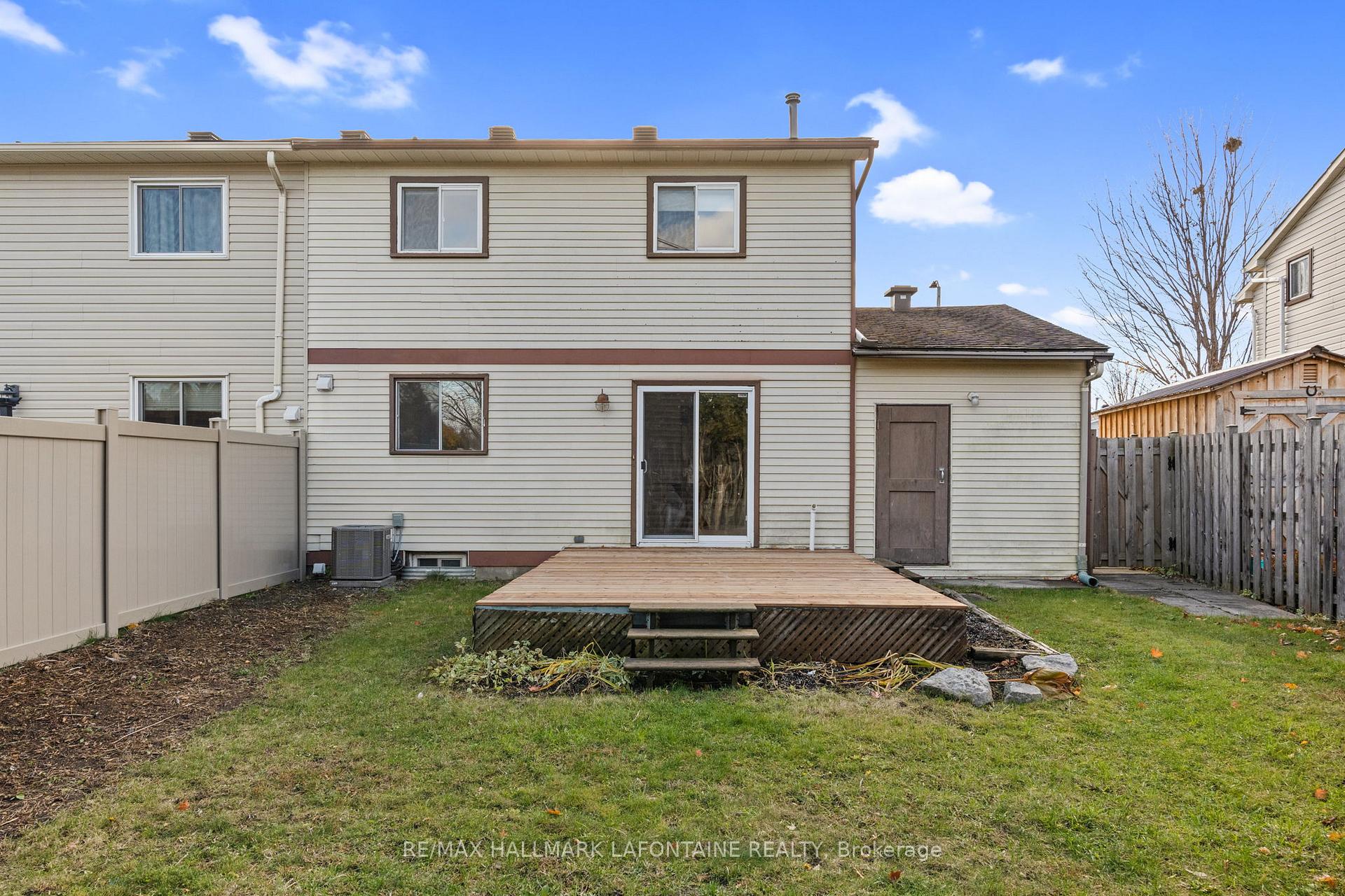Photo 31 of 303 Mockingbird Drive, Ottawa, Chatelaine Village — HOMEH