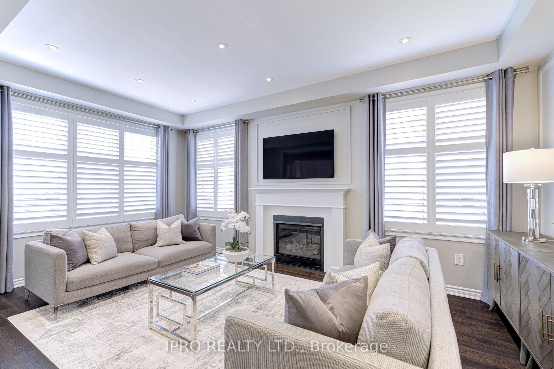 Photo 39 of 1393 Farmstead Drive, Milton, Ford — HOMEH