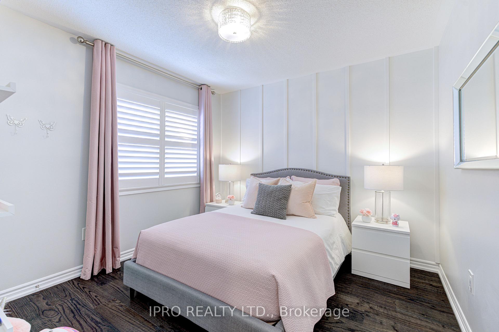 Photo 14 of 1393 Farmstead Drive, Milton, Ford — HOMEH