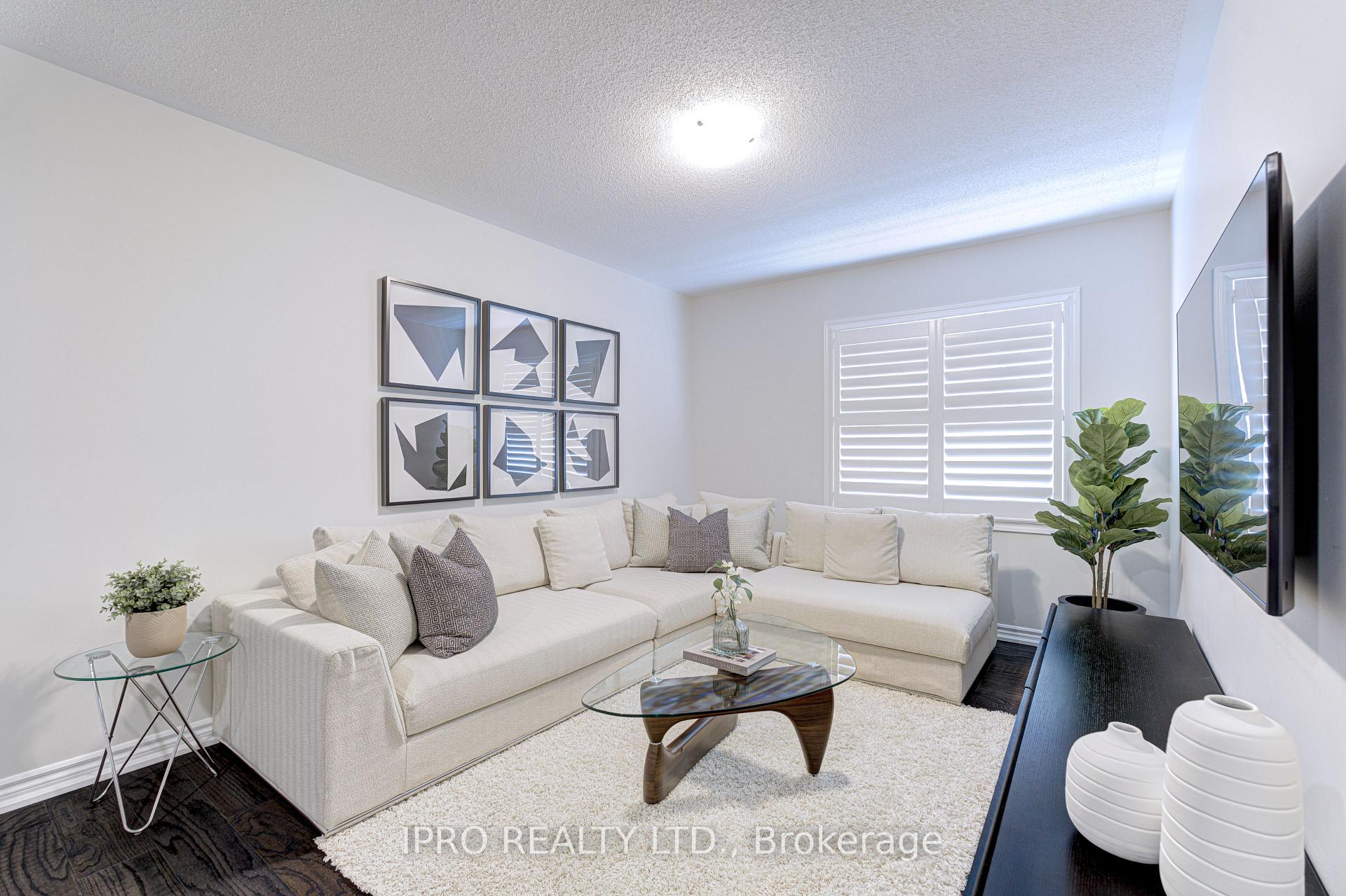 Photo 21 of 1393 Farmstead Drive, Milton, Ford — HOMEH