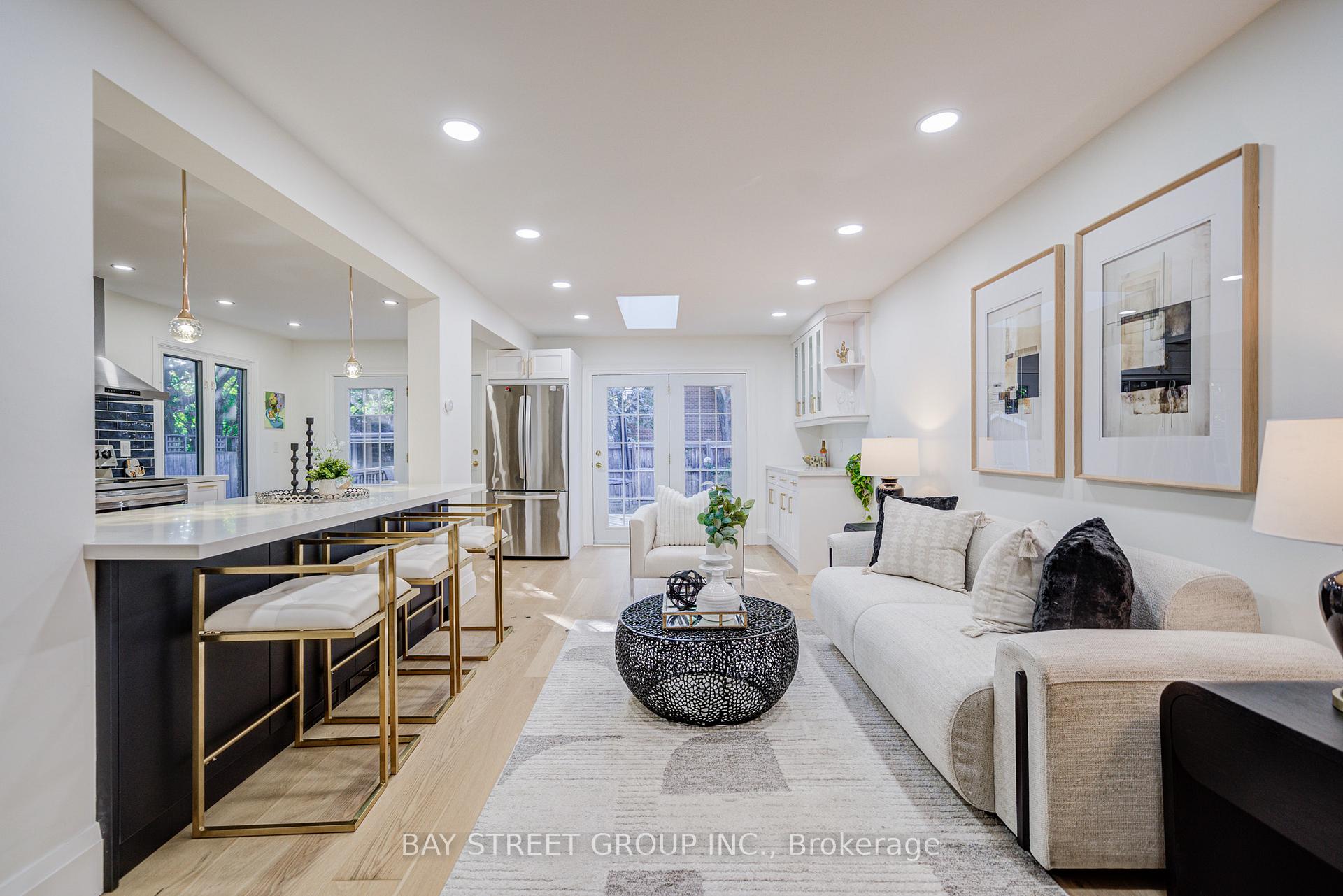 Photo 10 of 1307 Barberry Green, Oakville, Glen Abbey — HOMEH