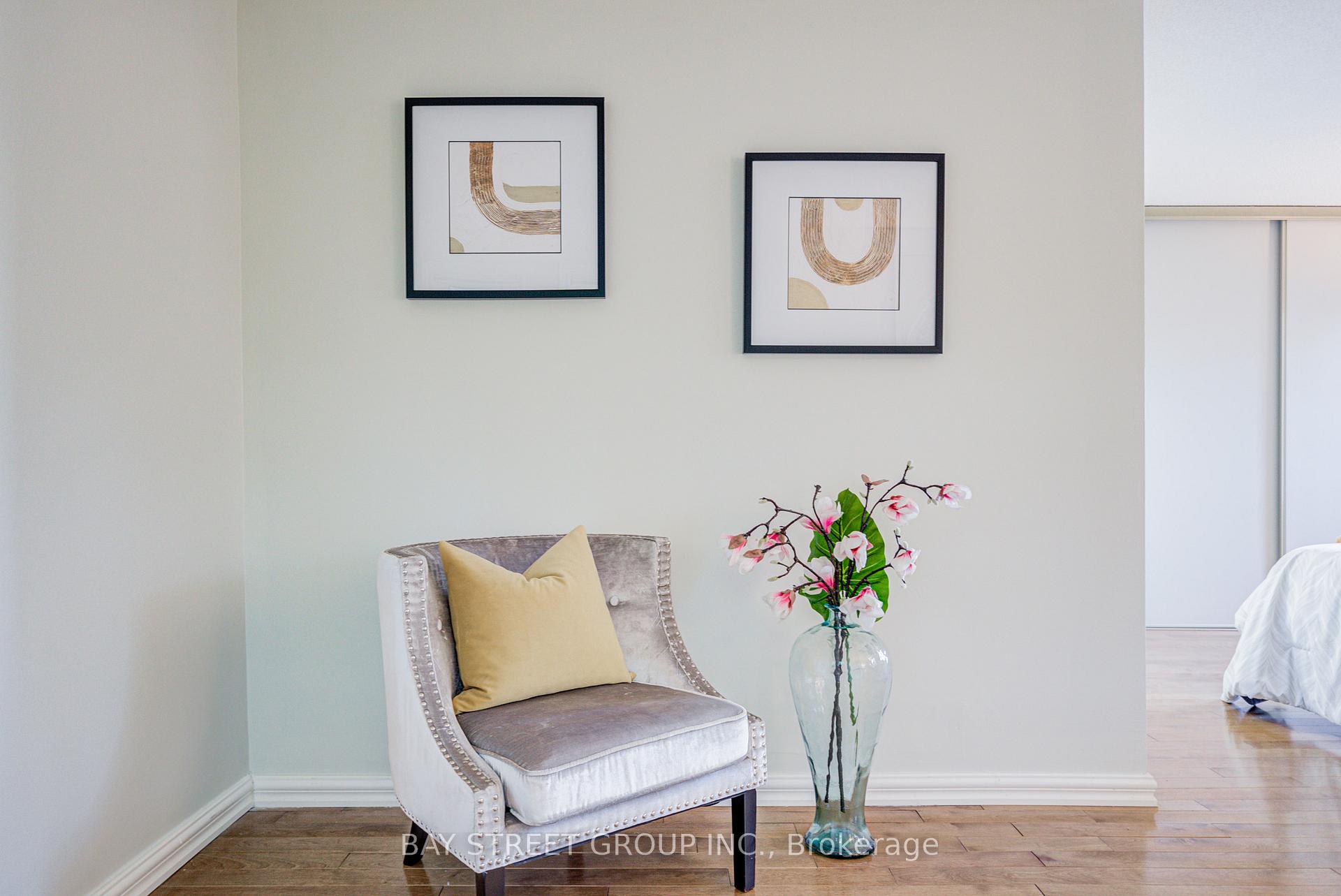 Photo 27 of 1307 Barberry Green, Oakville, Glen Abbey — HOMEH