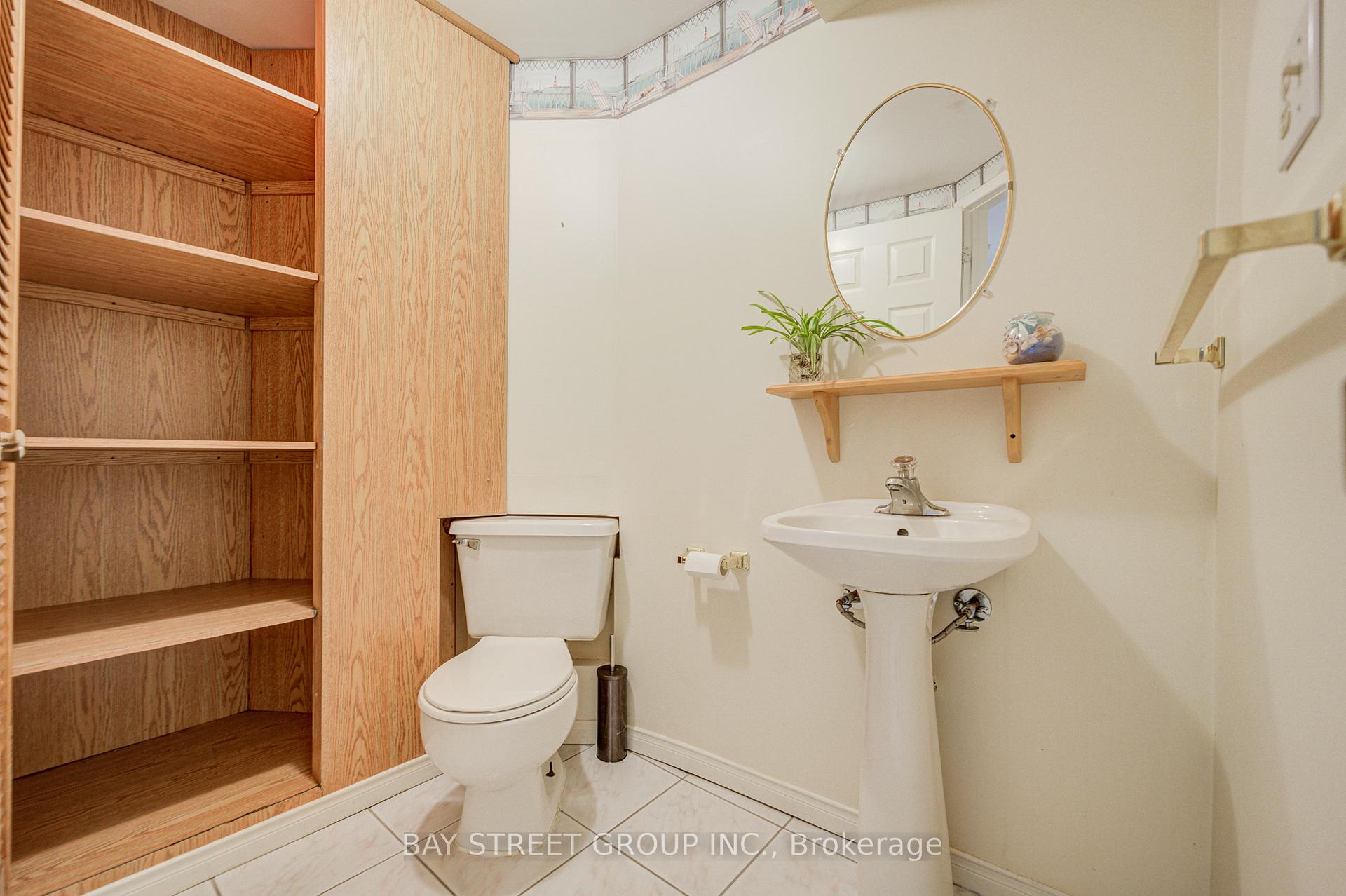 Photo 38 of 1307 Barberry Green, Oakville, Glen Abbey — HOMEH