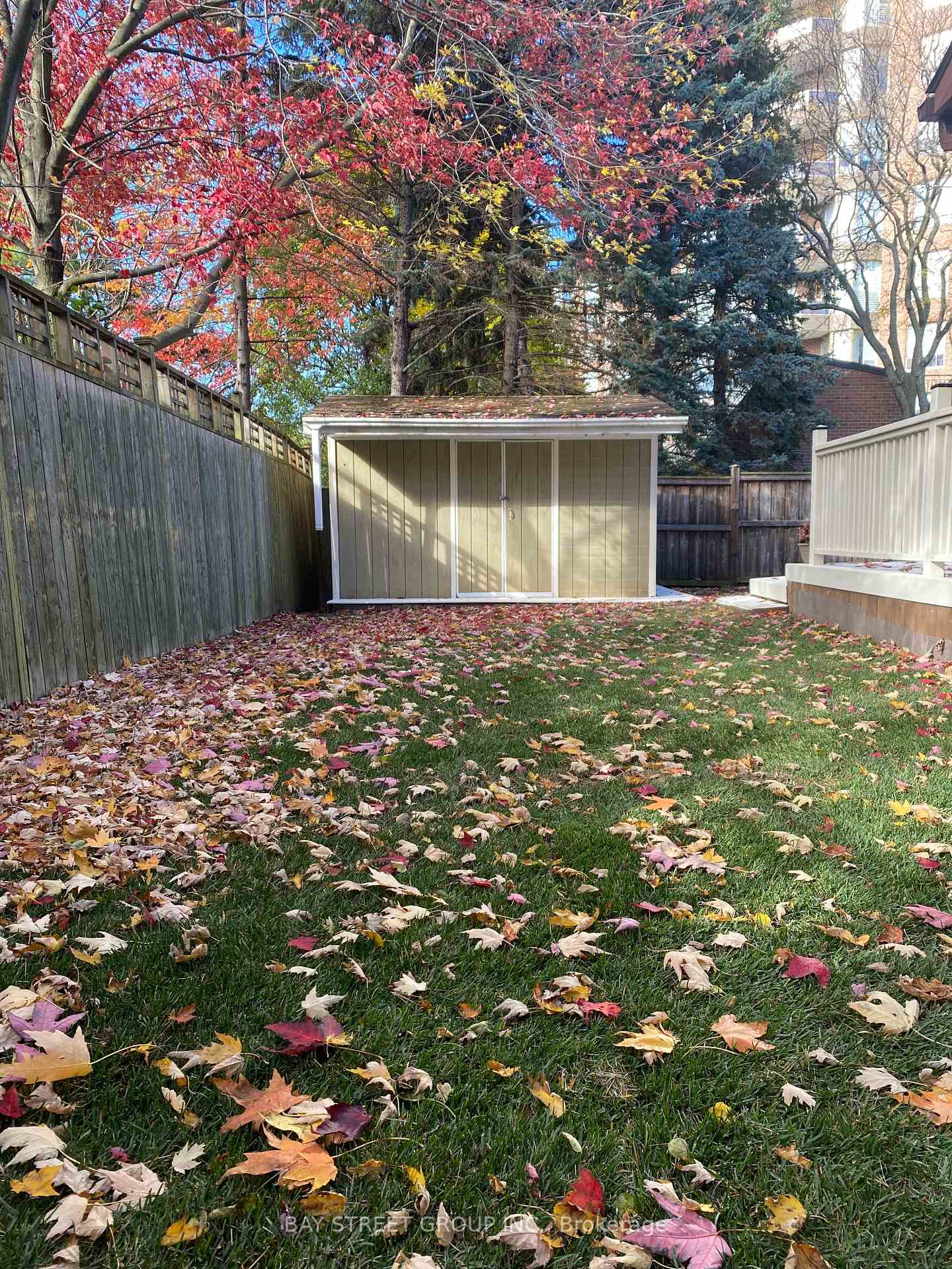 Photo 46 of 1307 Barberry Green, Oakville, Glen Abbey — HOMEH