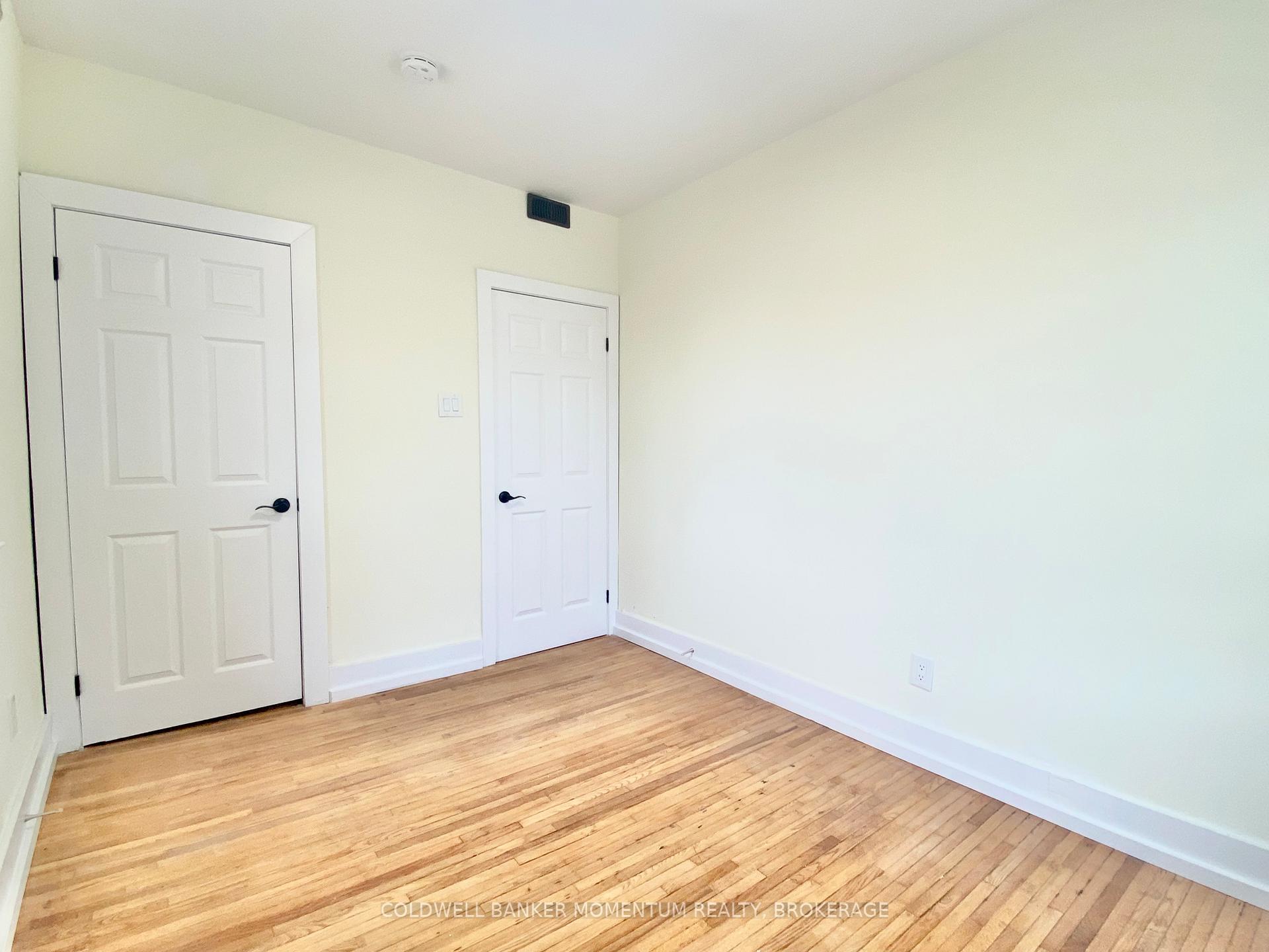Photo 9 of Unit 3, 4484 Huron Street, Niagara Falls, Downtown — HOMEH