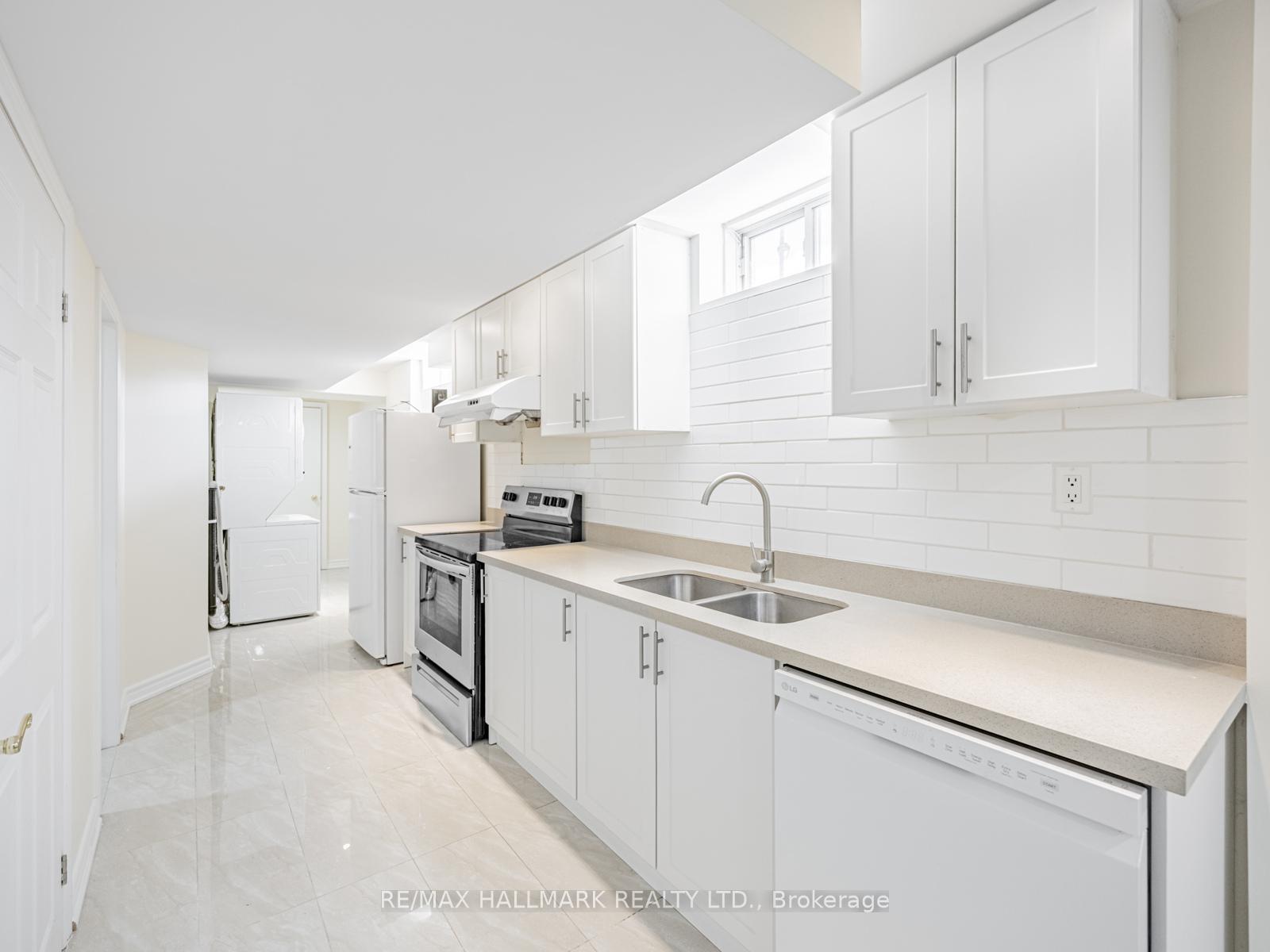 Photo 3 of 6630 Blackheath Ridge, Mississauga, Meadowvale Village — HOMEH