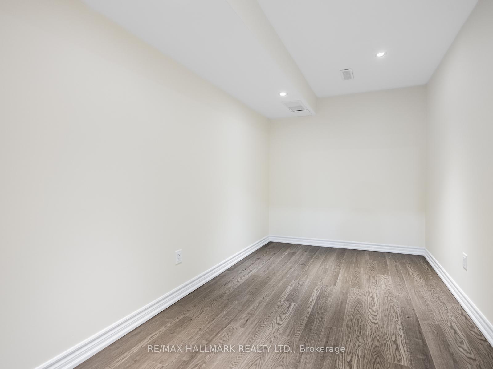 Photo 4 of 6630 Blackheath Ridge, Mississauga, Meadowvale Village — HOMEH