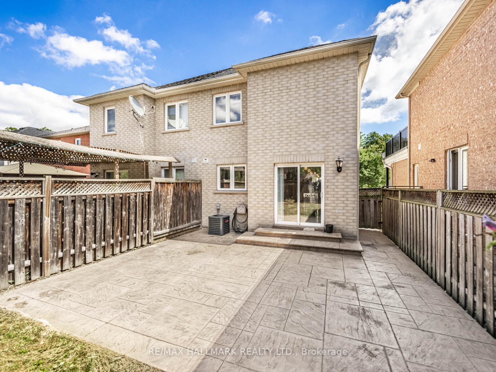 Photo 10 of 6630 Blackheath Ridge, Mississauga, Meadowvale Village — HOMEH