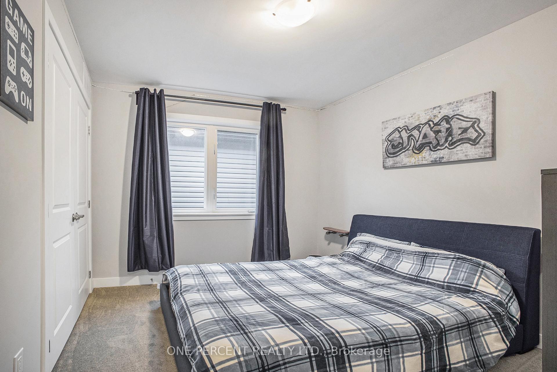 Photo 17 of 241 Fountainhead Drive, Ottawa, Mer Bleue/Bradley Estates/Anderson Park — HOMEH