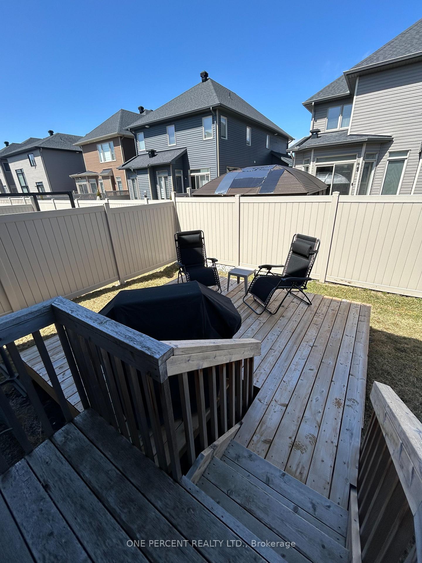Photo 26 of 241 Fountainhead Drive, Ottawa, Mer Bleue/Bradley Estates/Anderson Park — HOMEH