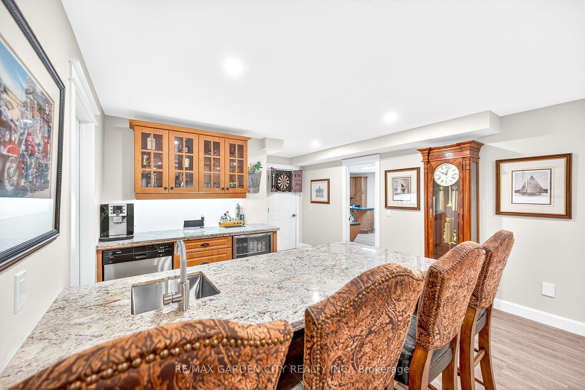 Photo 31 of 8 Bacon Lane, Pelham, Fonthill — HOMEH
