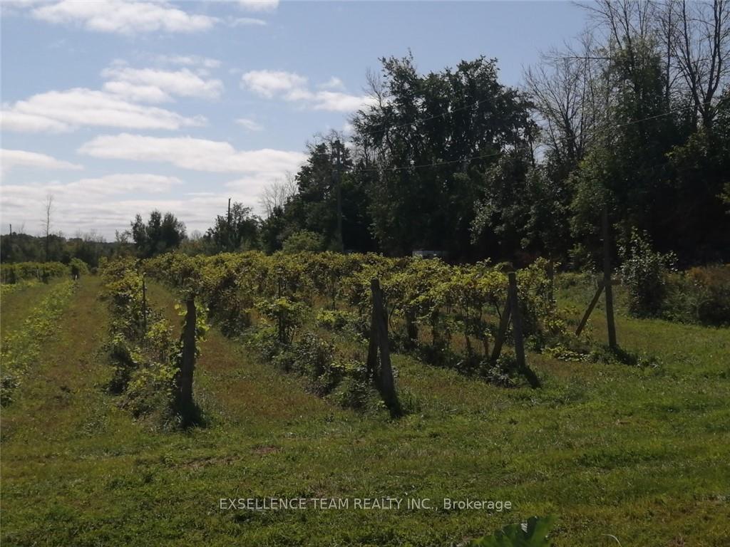 Photo 1 of 19307 Kenyon Concession RD7 Road, North Glengarry, North Glengarry (Kenyon) Twp — HOMEH