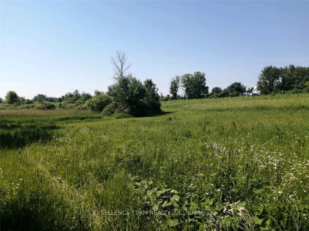 Photo 3 of 19307 Kenyon Concession RD7 Road, North Glengarry, North Glengarry (Kenyon) Twp — HOMEH