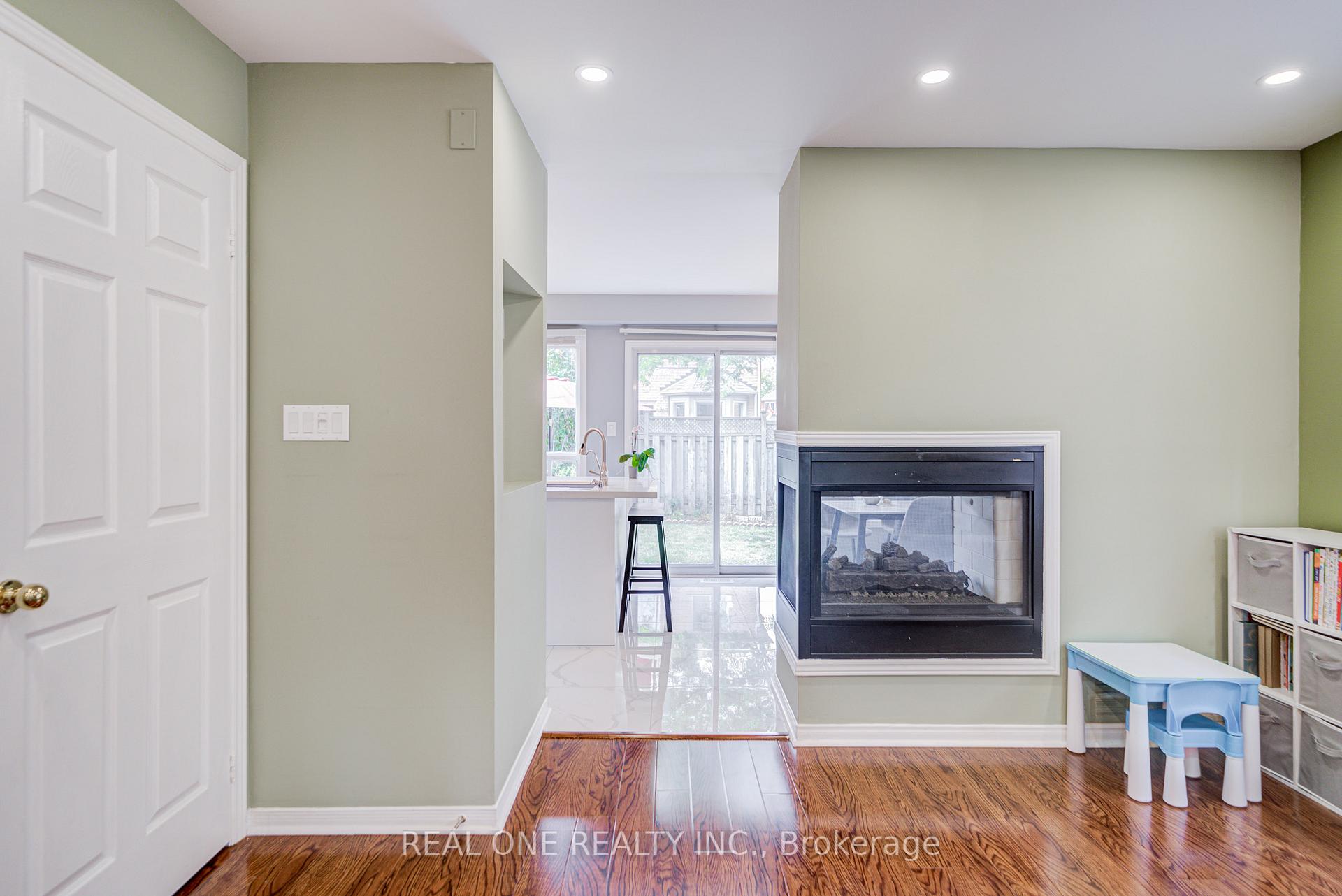 Photo 20 of 582 Willowick Drive, Newmarket, Stonehaven-Wyndham — HOMEH