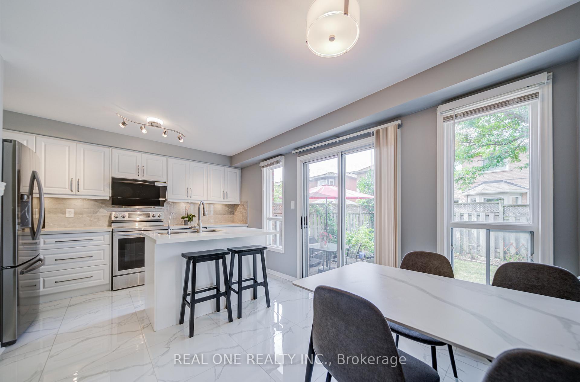 Photo 28 of 582 Willowick Drive, Newmarket, Stonehaven-Wyndham — HOMEH