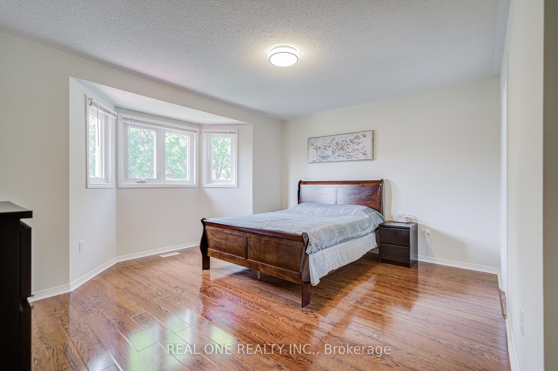 Photo 31 of 582 Willowick Drive, Newmarket, Stonehaven-Wyndham — HOMEH