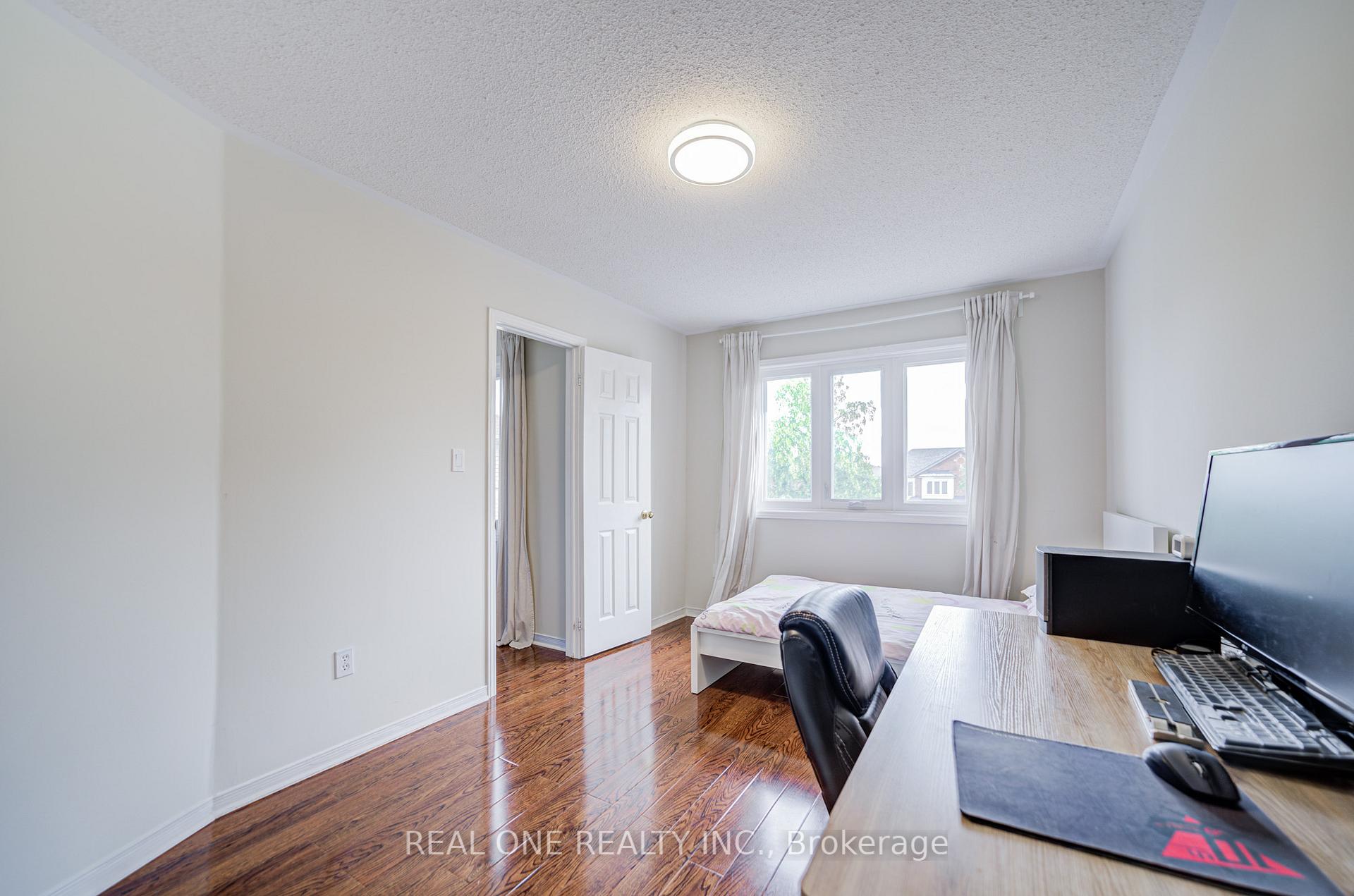 Photo 42 of 582 Willowick Drive, Newmarket, Stonehaven-Wyndham — HOMEH