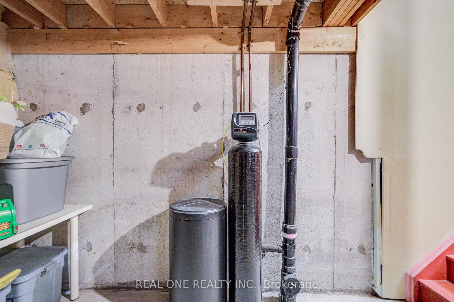 Photo 45 of 582 Willowick Drive, Newmarket, Stonehaven-Wyndham — HOMEH