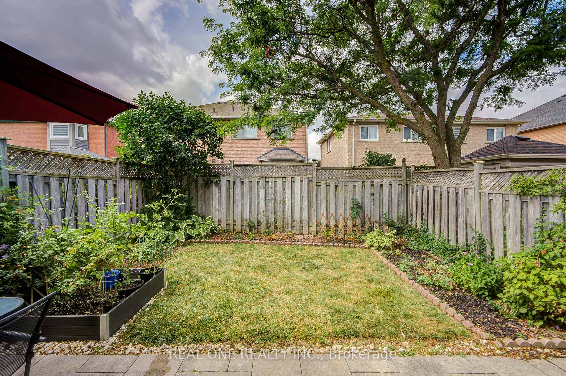 Photo 49 of 582 Willowick Drive, Newmarket, Stonehaven-Wyndham — HOMEH