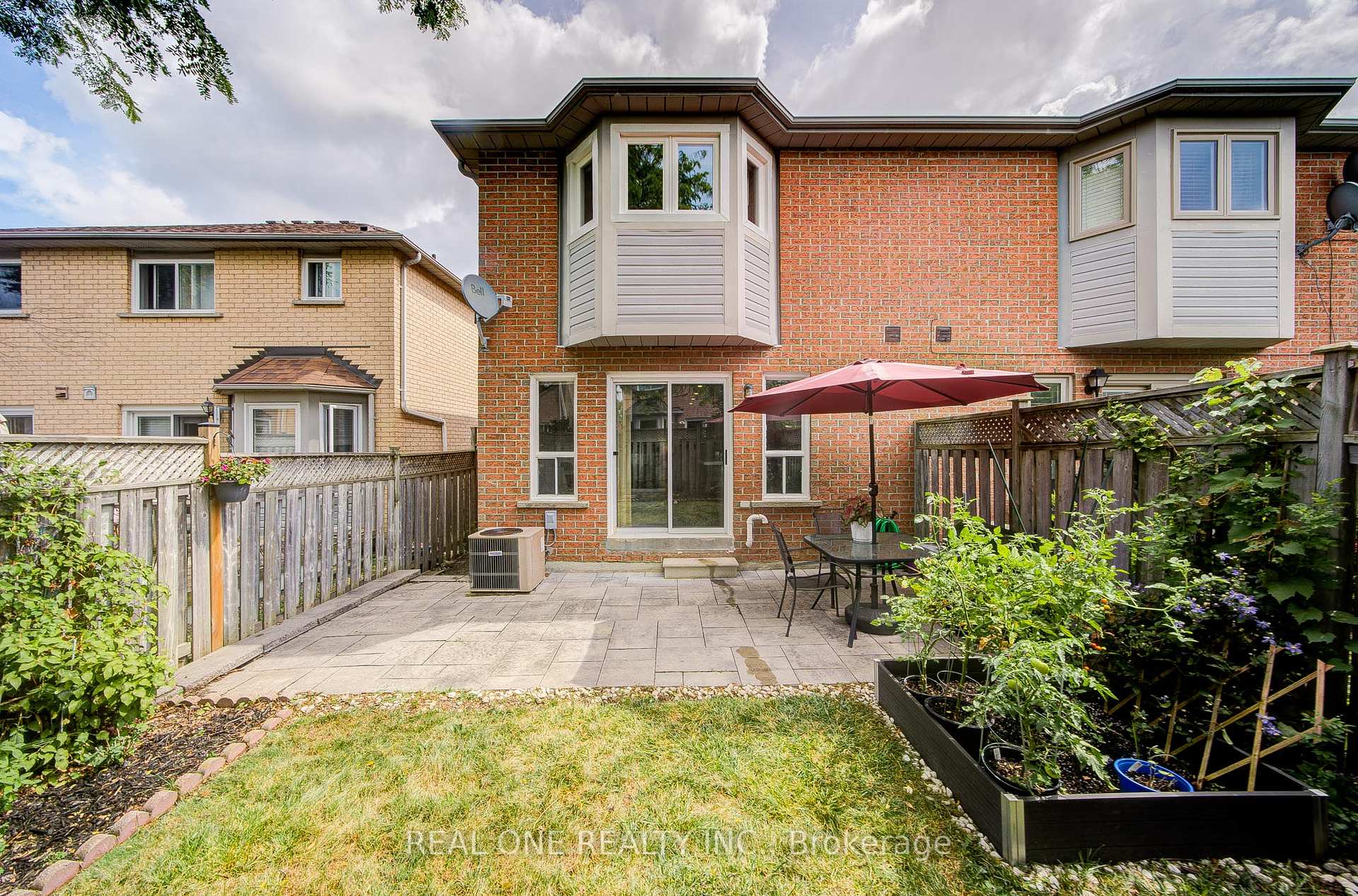 Photo 50 of 582 Willowick Drive, Newmarket, Stonehaven-Wyndham — HOMEH