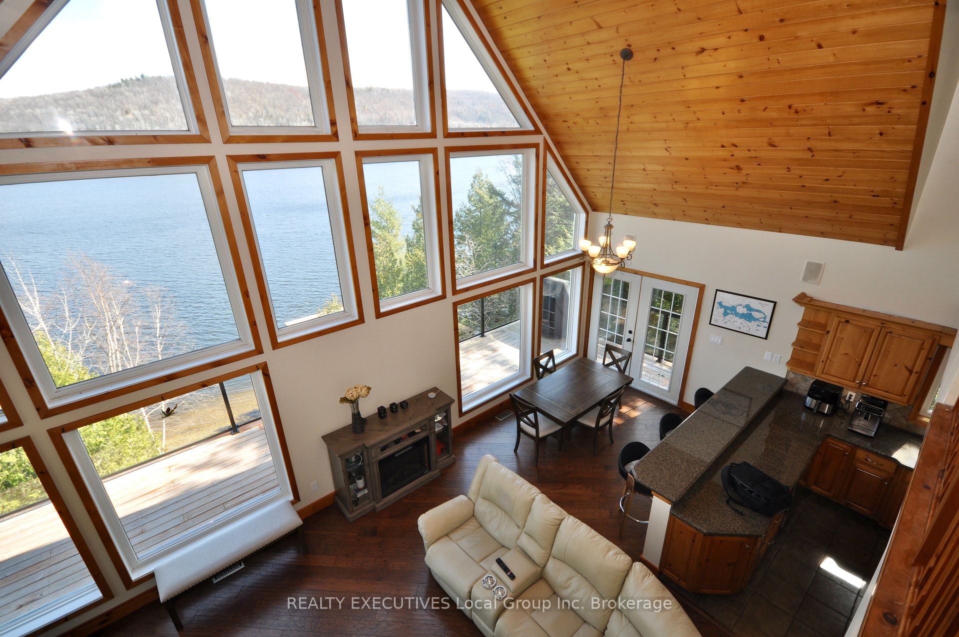 Photo 15 of 400C Shorewood Road, North Bay, Birchaven — HOMEH