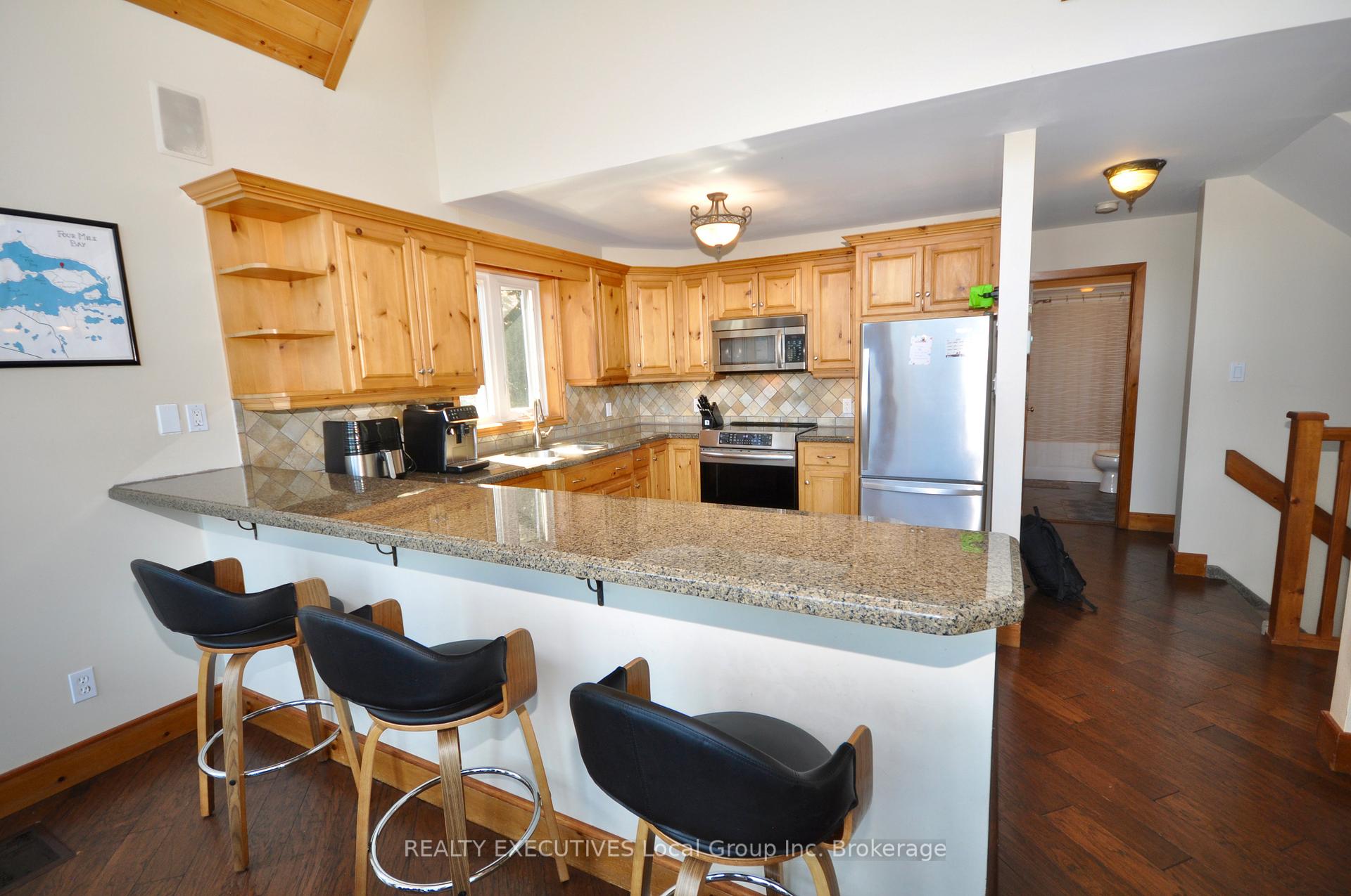 Photo 30 of 400C Shorewood Road, North Bay, Birchaven — HOMEH