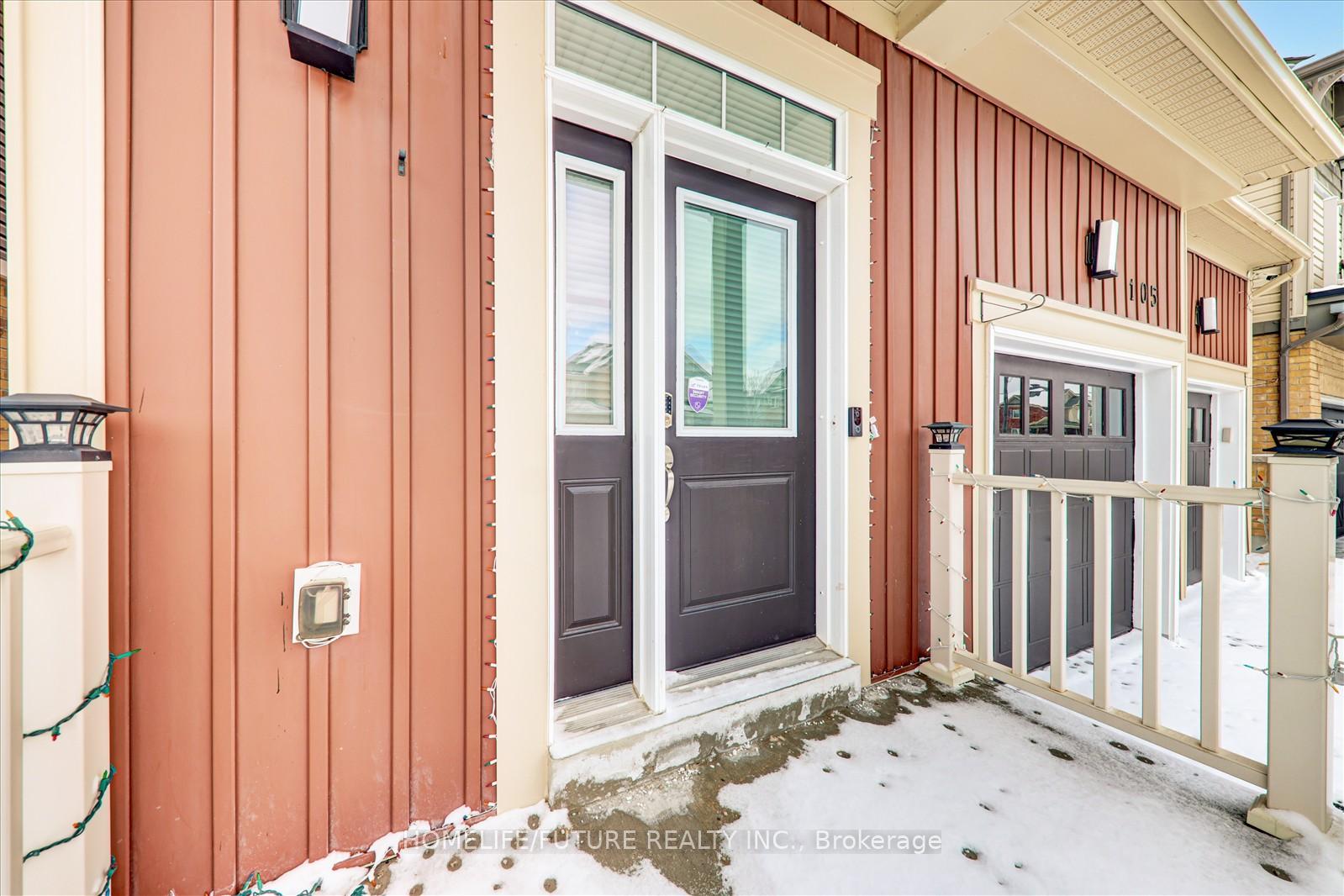 Photo 4 of 105 Blackwell Crescent, Oshawa, Windfields — HOMEH
