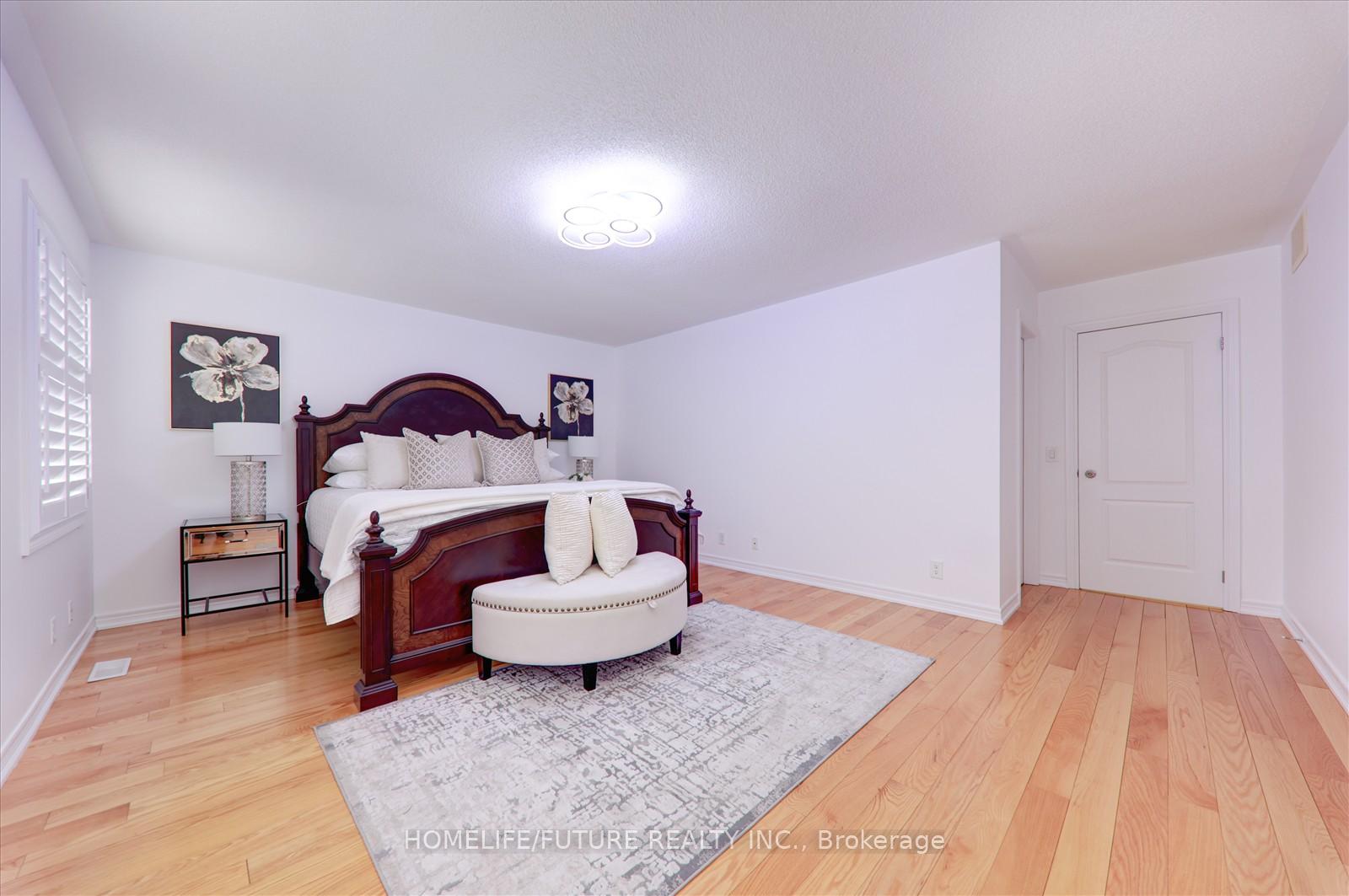 Photo 19 of 105 Blackwell Crescent, Oshawa, Windfields — HOMEH