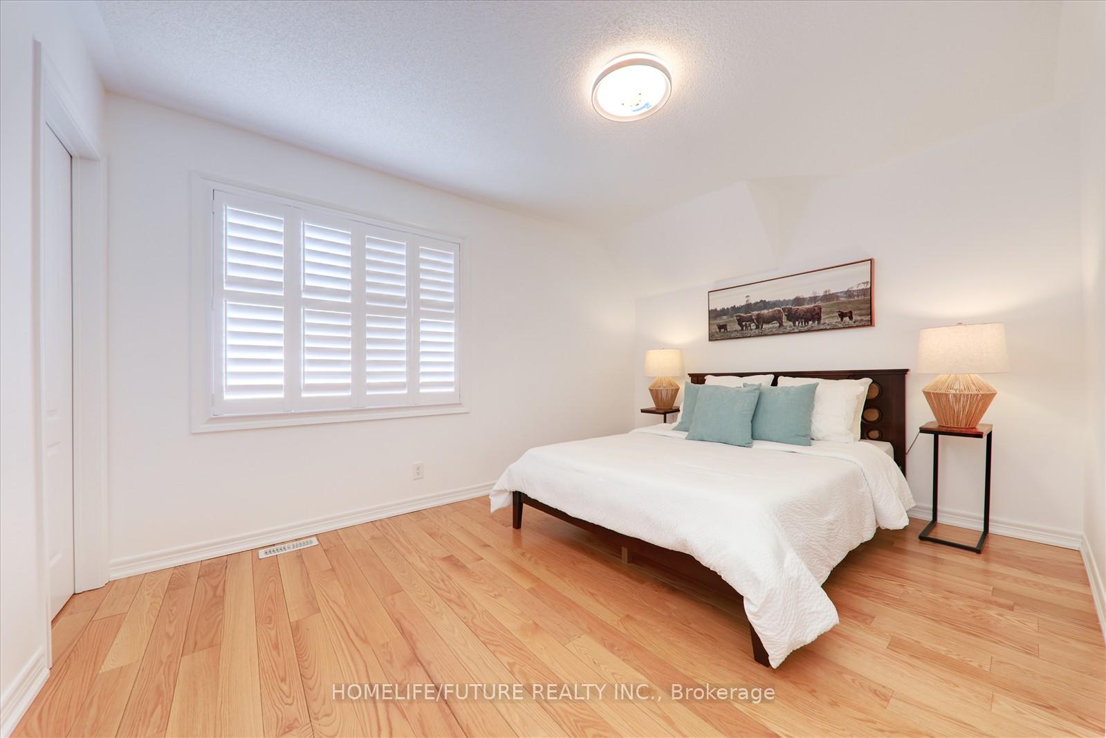 Photo 23 of 105 Blackwell Crescent, Oshawa, Windfields — HOMEH