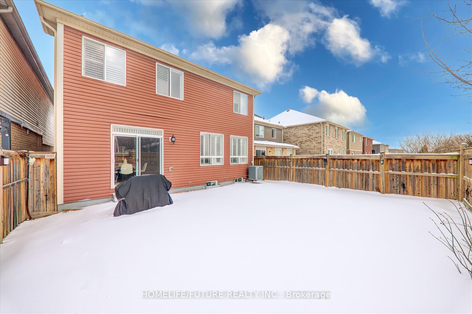 Photo 31 of 105 Blackwell Crescent, Oshawa, Windfields — HOMEH
