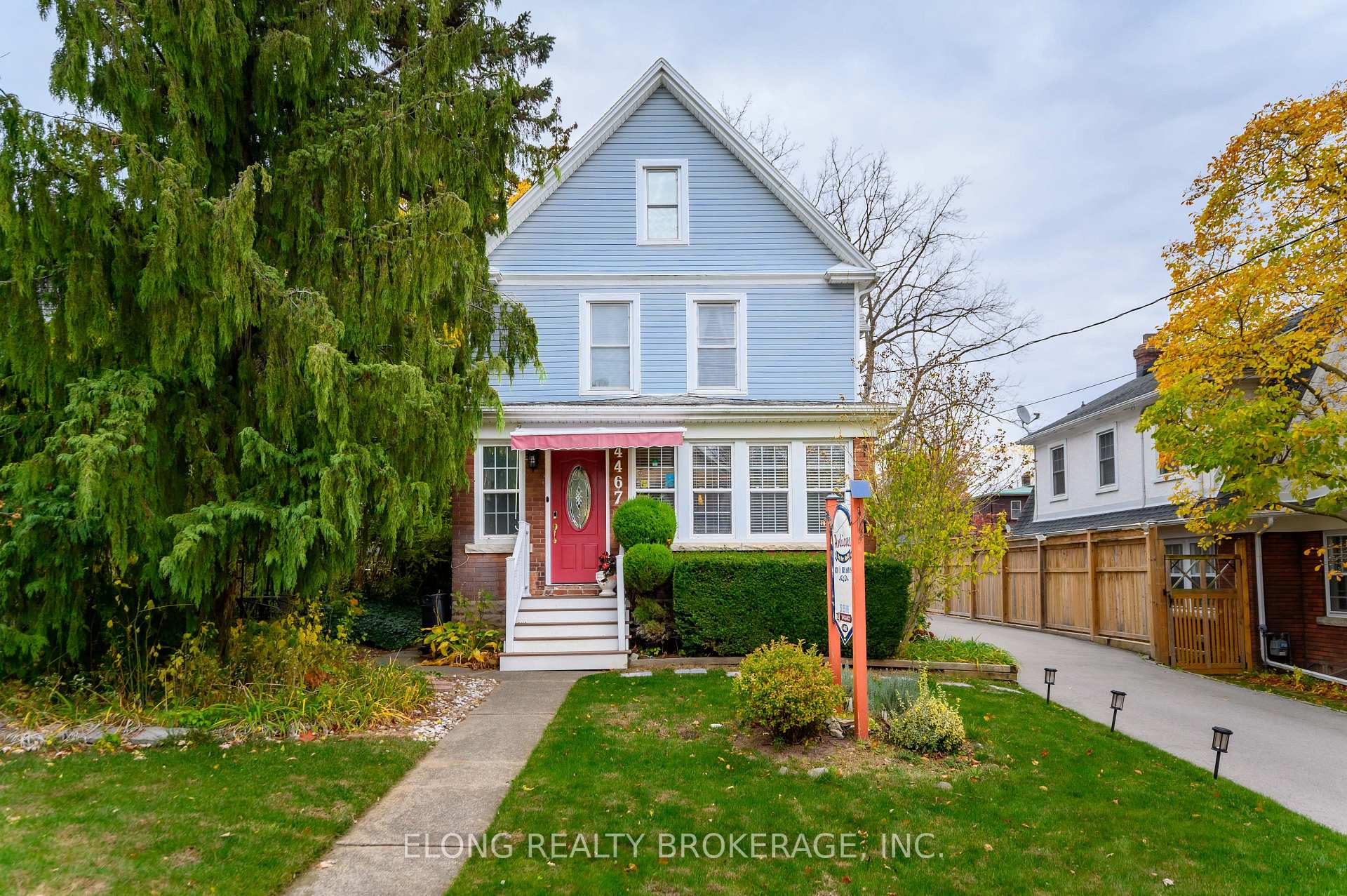 Front of 4467 John Street