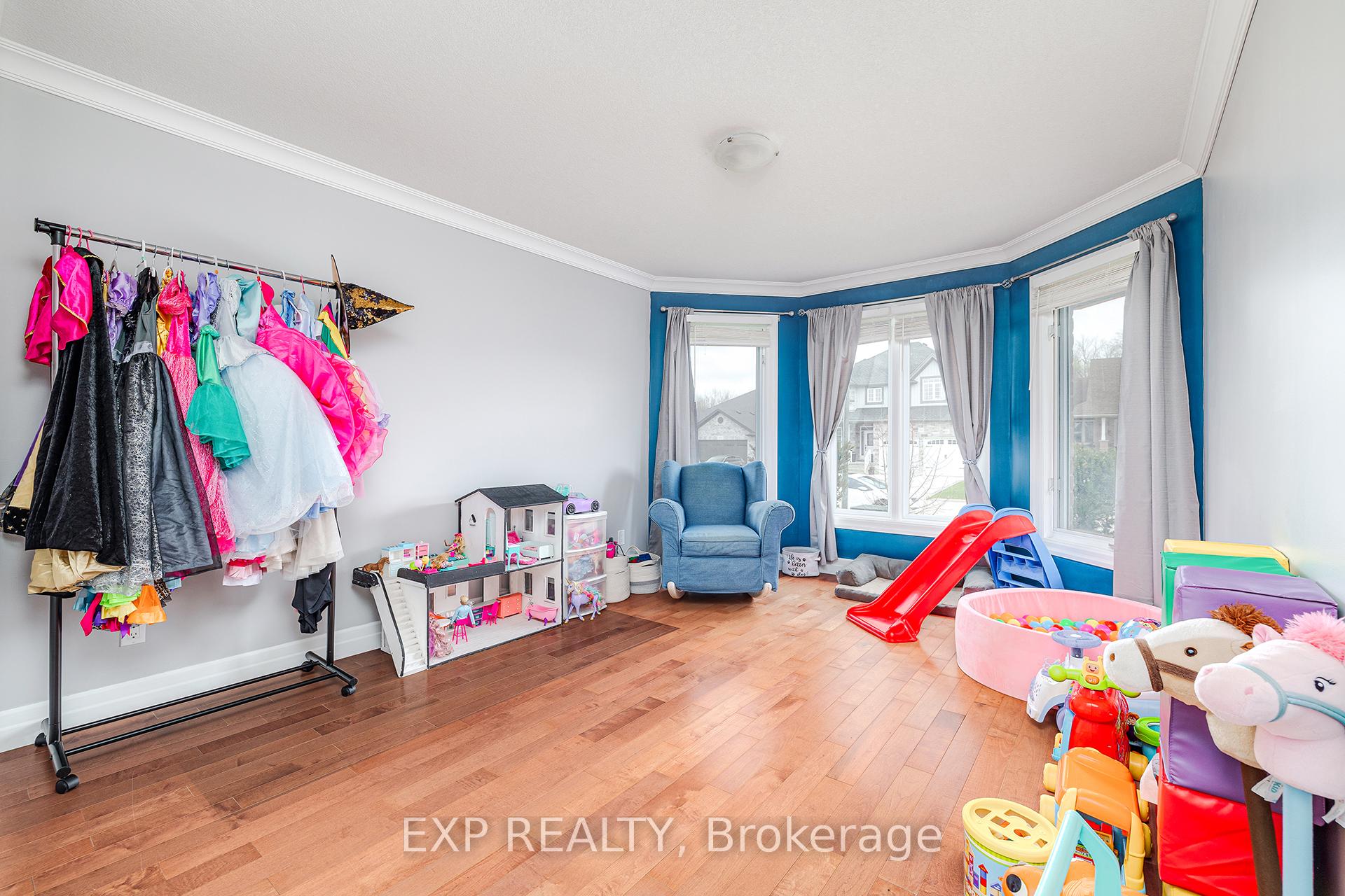 Photo 16 of 925 Reserve Avenue S, North Perth, Listowel — HOMEH
