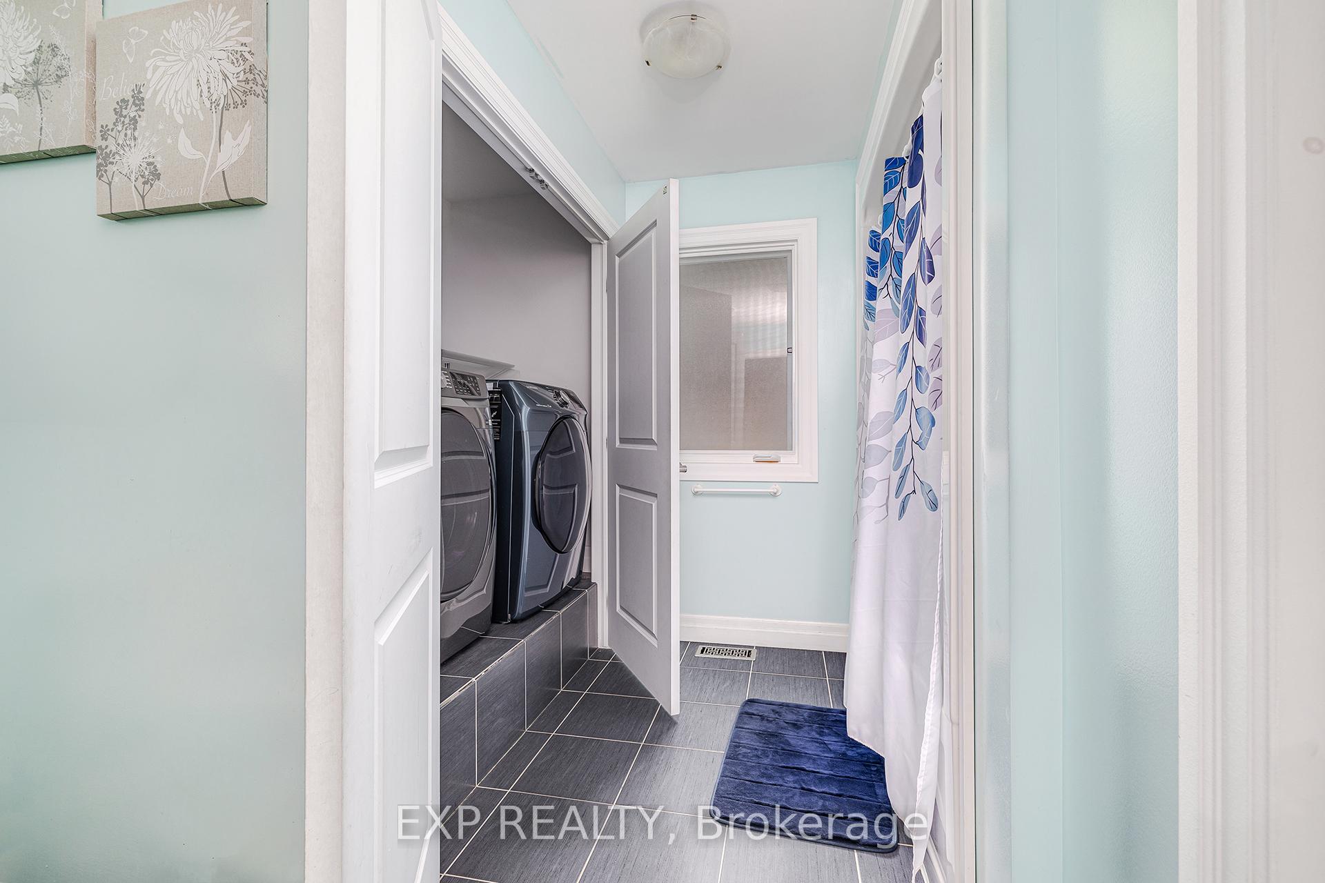 Photo 18 of 925 Reserve Avenue S, North Perth, Listowel — HOMEH