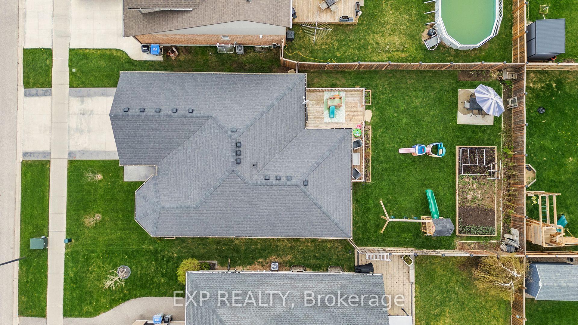 Photo 29 of 925 Reserve Avenue S, North Perth, Listowel — HOMEH
