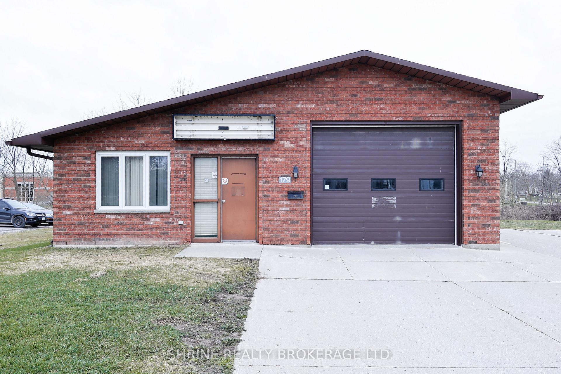 Photo 3 of 179 Mill Street, North Middlesex, Parkhill — HOMEH