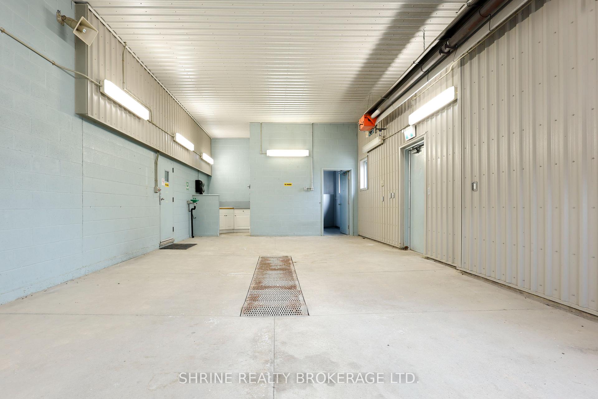 Photo 5 of 179 Mill Street, North Middlesex, Parkhill — HOMEH