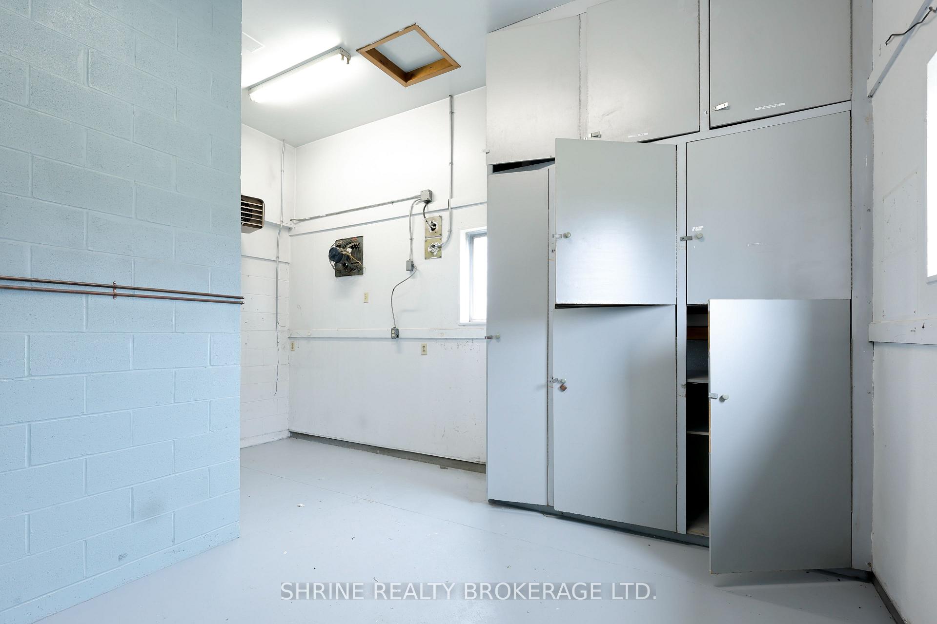 Photo 9 of 179 Mill Street, North Middlesex, Parkhill — HOMEH