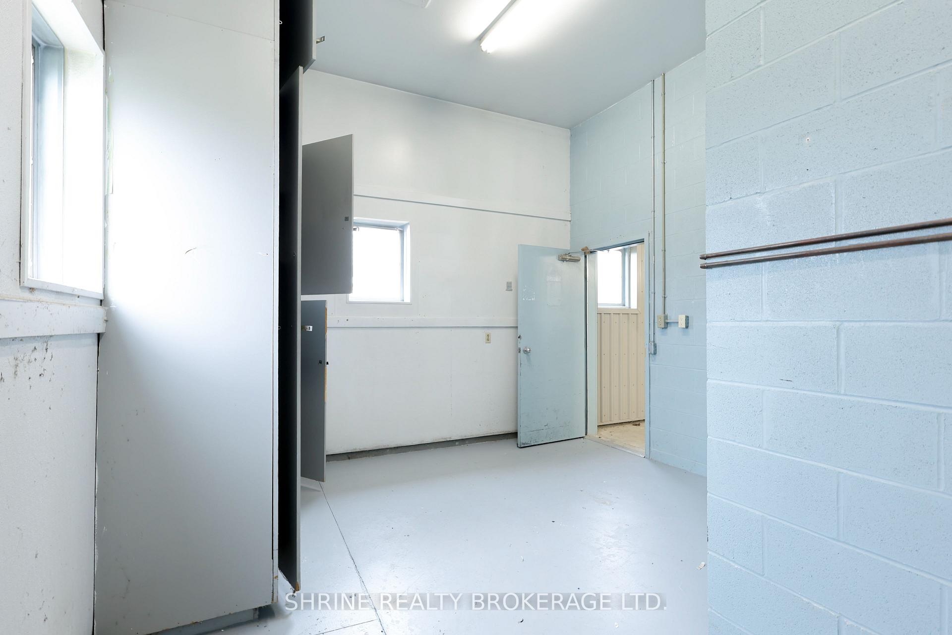 Photo 10 of 179 Mill Street, North Middlesex, Parkhill — HOMEH