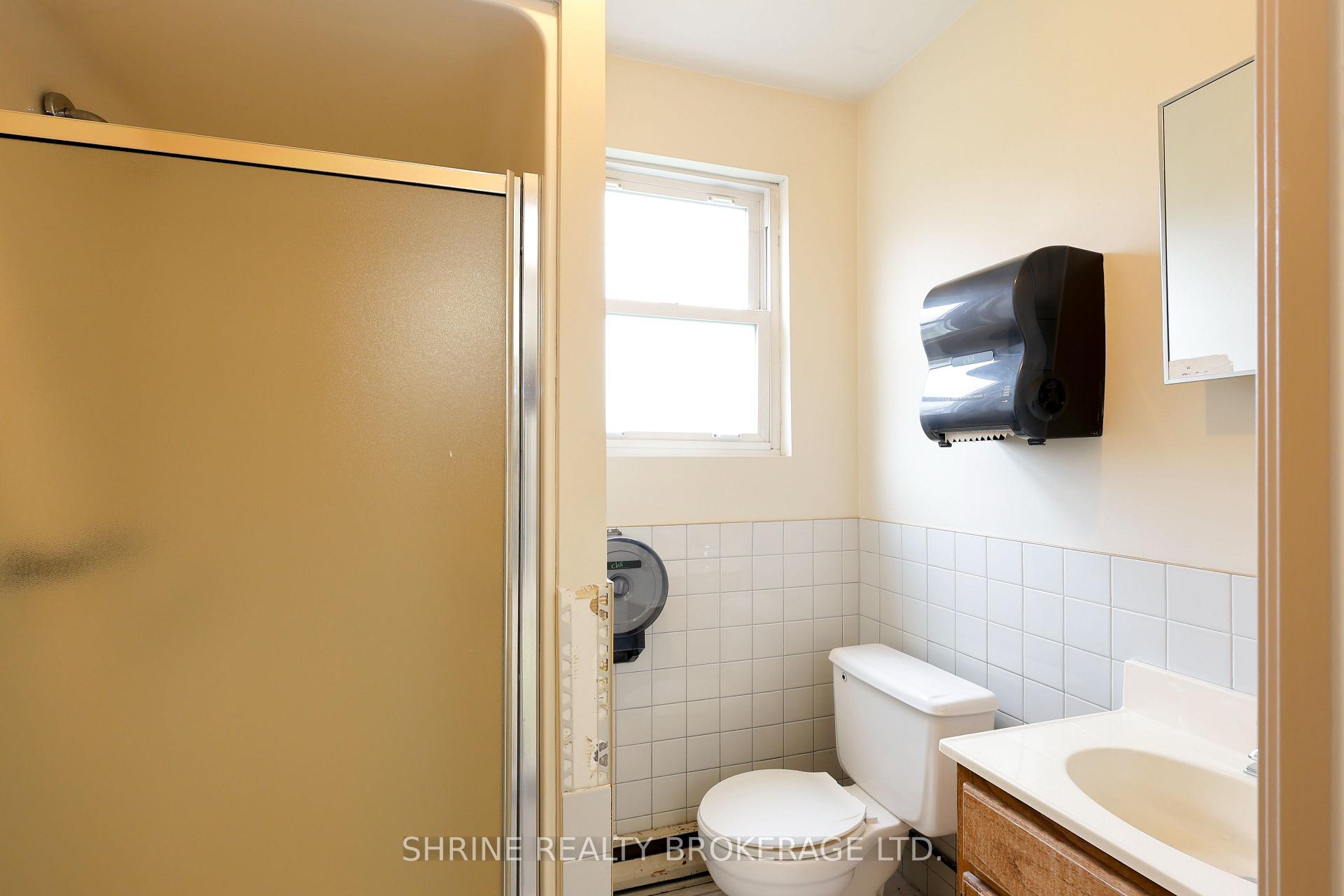 Photo 17 of 179 Mill Street, North Middlesex, Parkhill — HOMEH