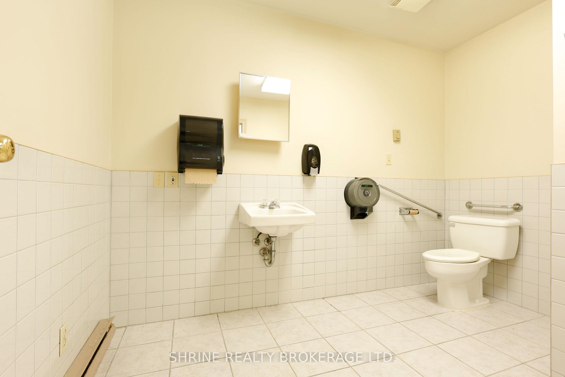 Photo 24 of 179 Mill Street, North Middlesex, Parkhill — HOMEH