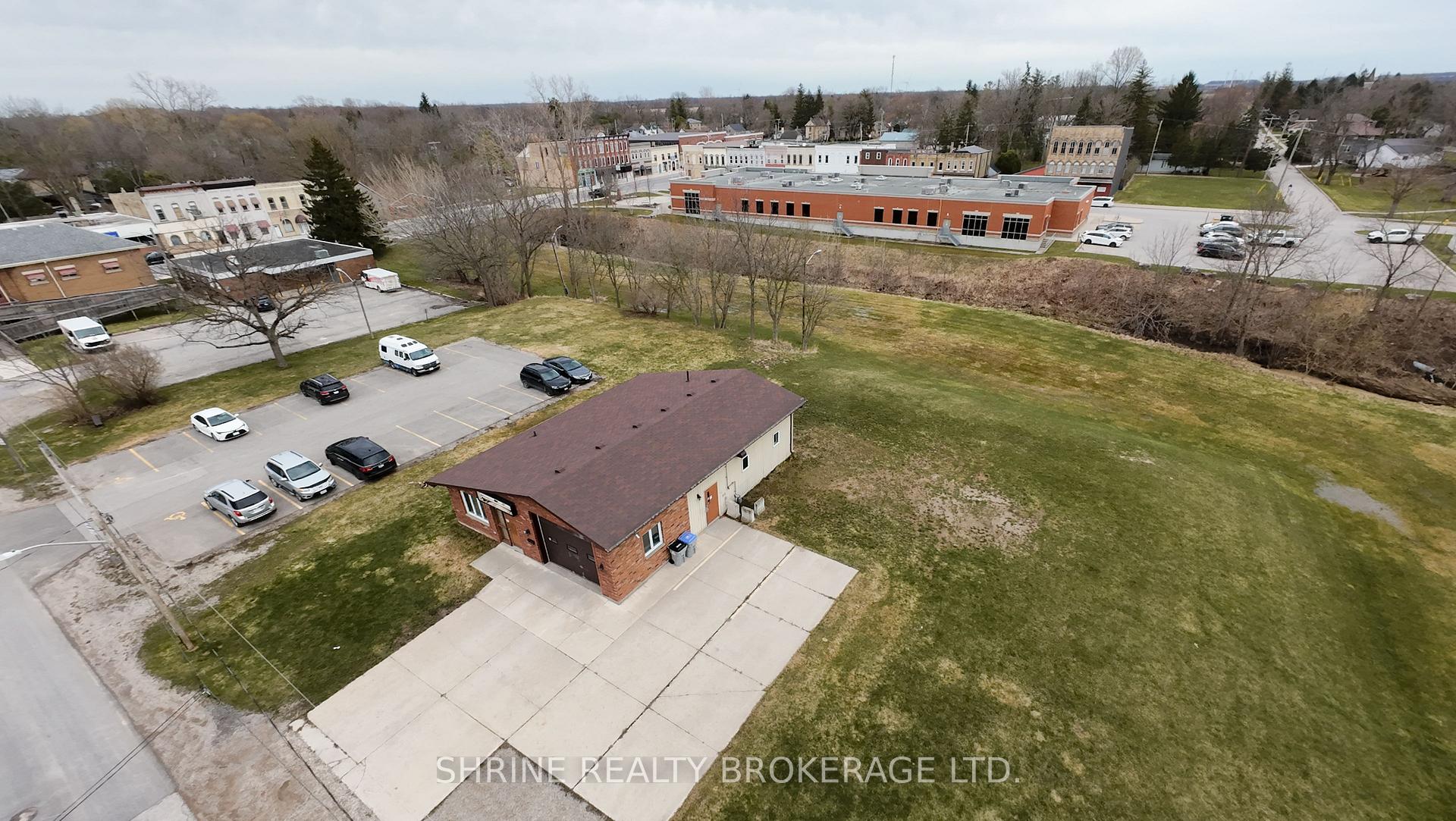 Photo 45 of 179 Mill Street, North Middlesex, Parkhill — HOMEH