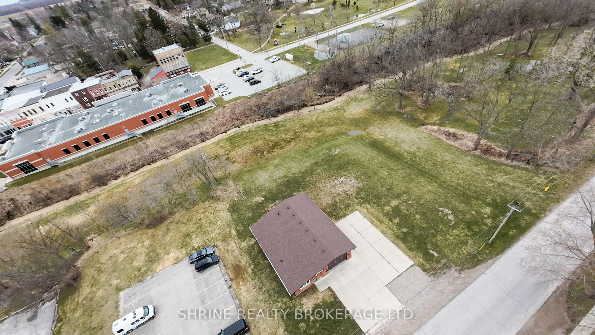 Photo 47 of 179 Mill Street, North Middlesex, Parkhill — HOMEH