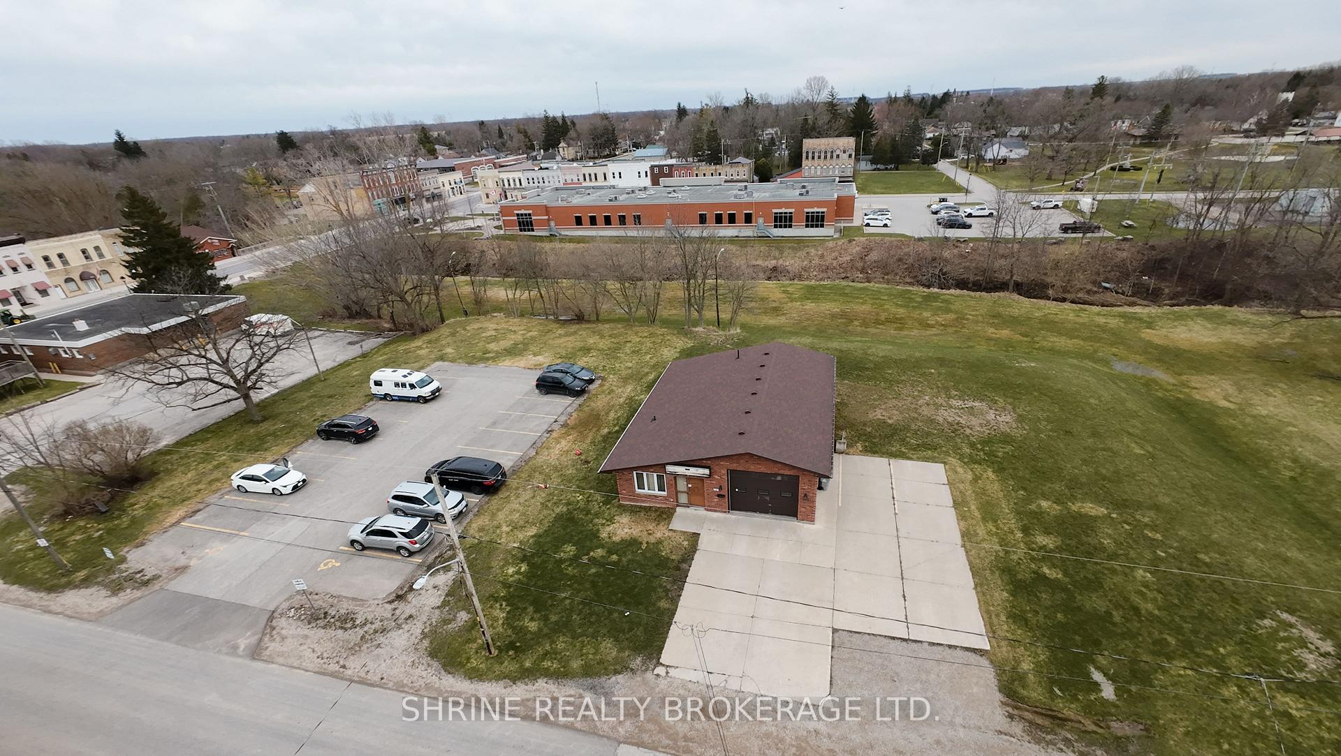 Photo 48 of 179 Mill Street, North Middlesex, Parkhill — HOMEH