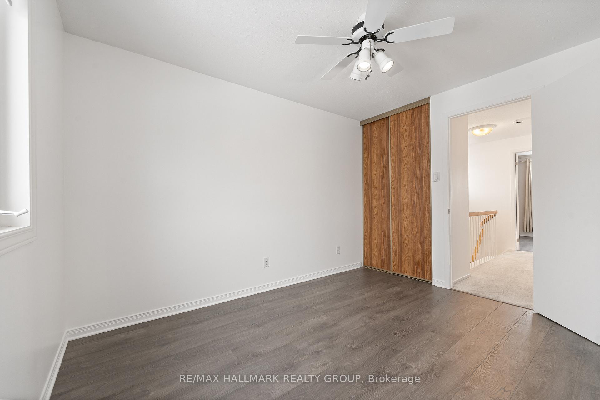 Photo 26 of 207 Park Grove Drive, Ottawa, Queenswood Heights South — HOMEH